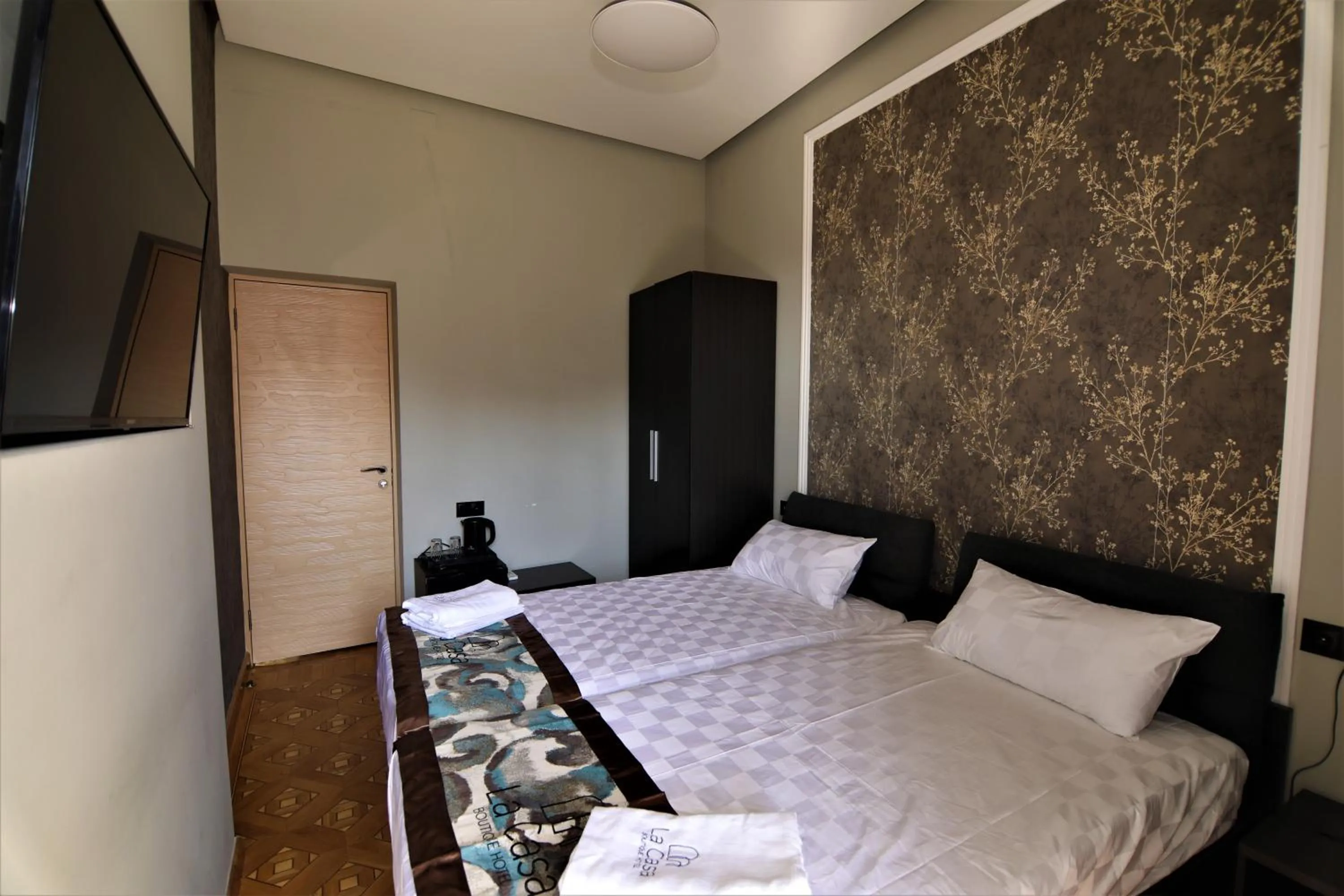 Bed in La Casa Hotel Yerevan