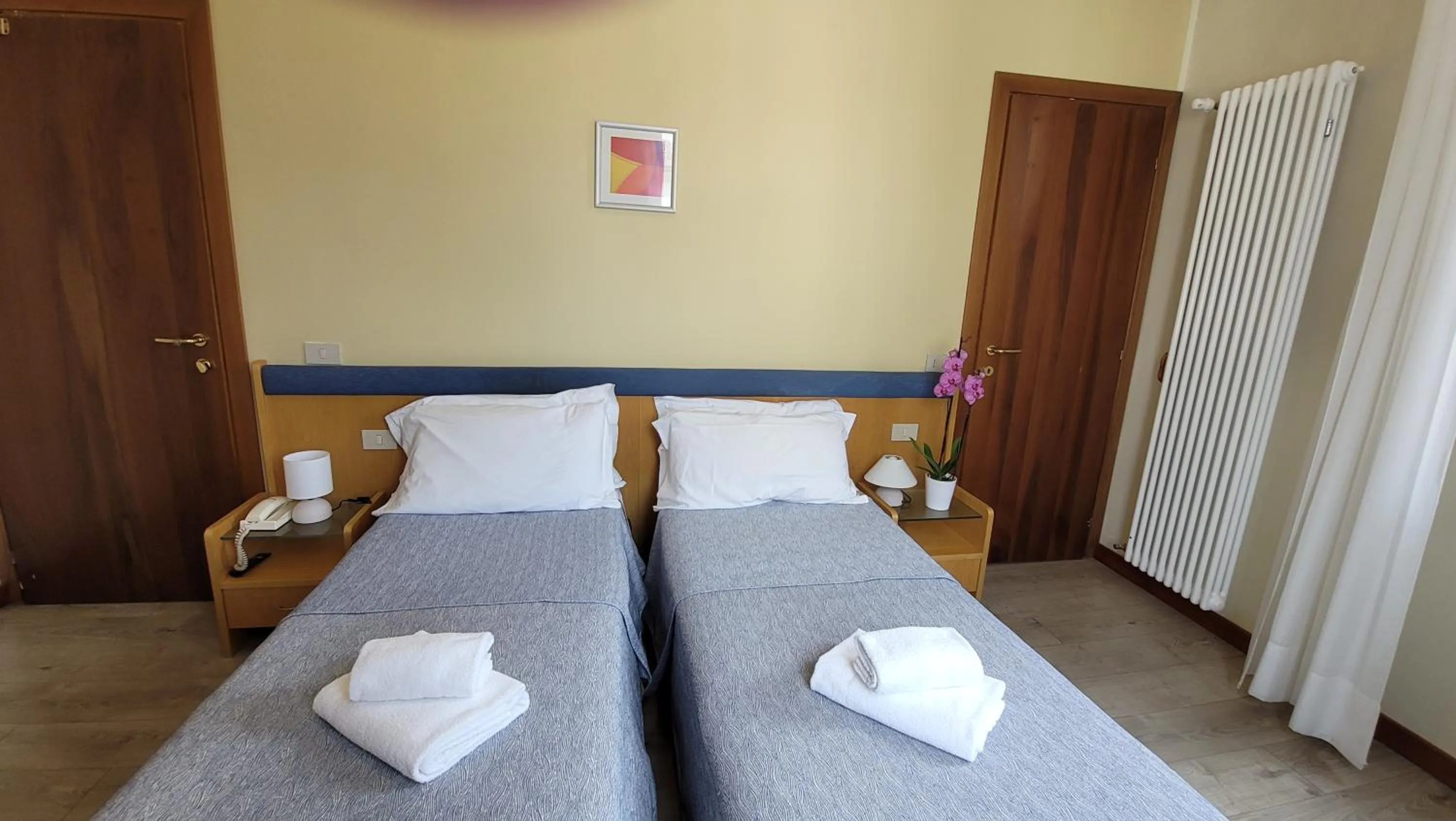 Bedroom, Bed in Hotel Montepiana