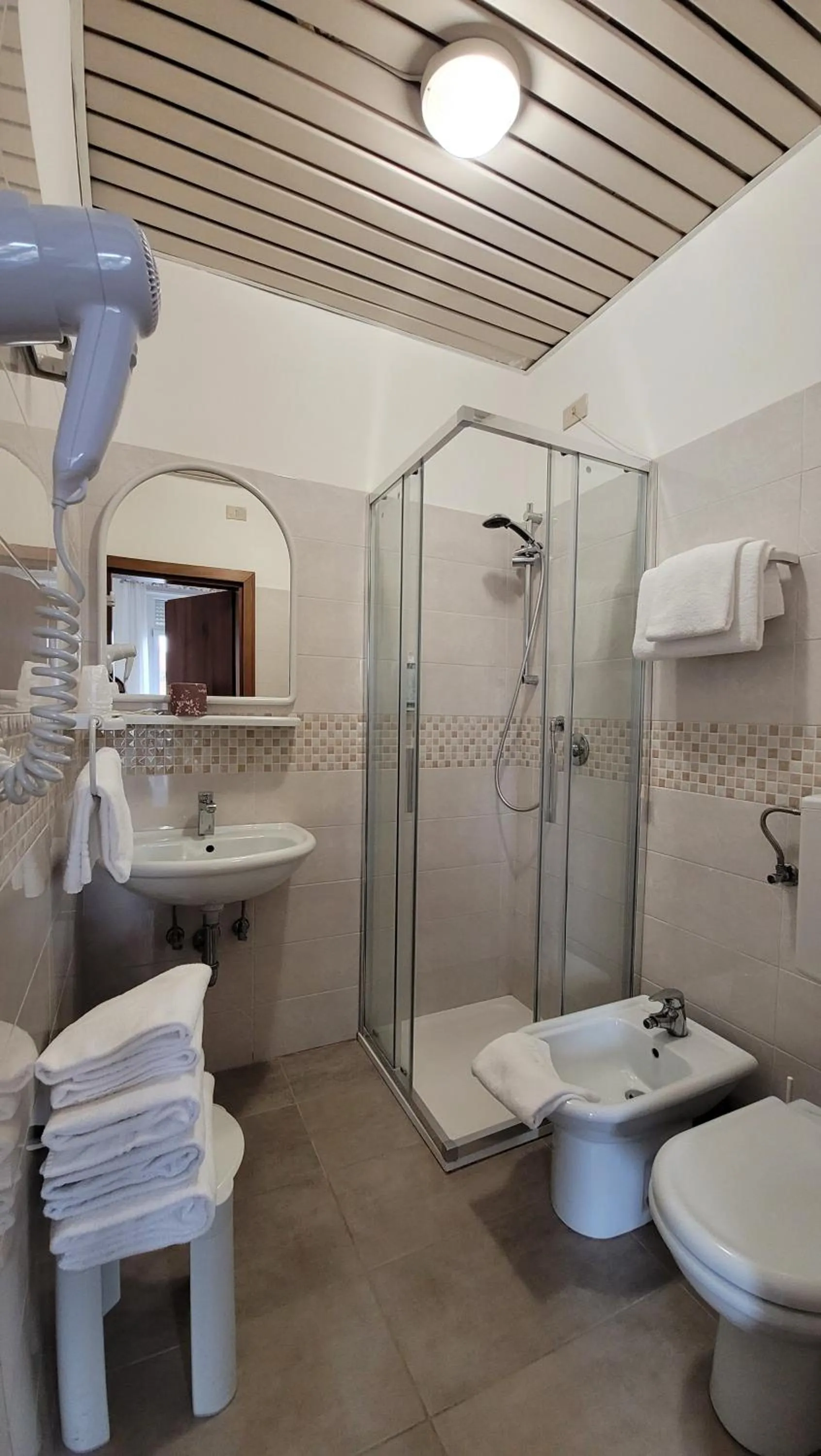 Bathroom in Hotel Montepiana
