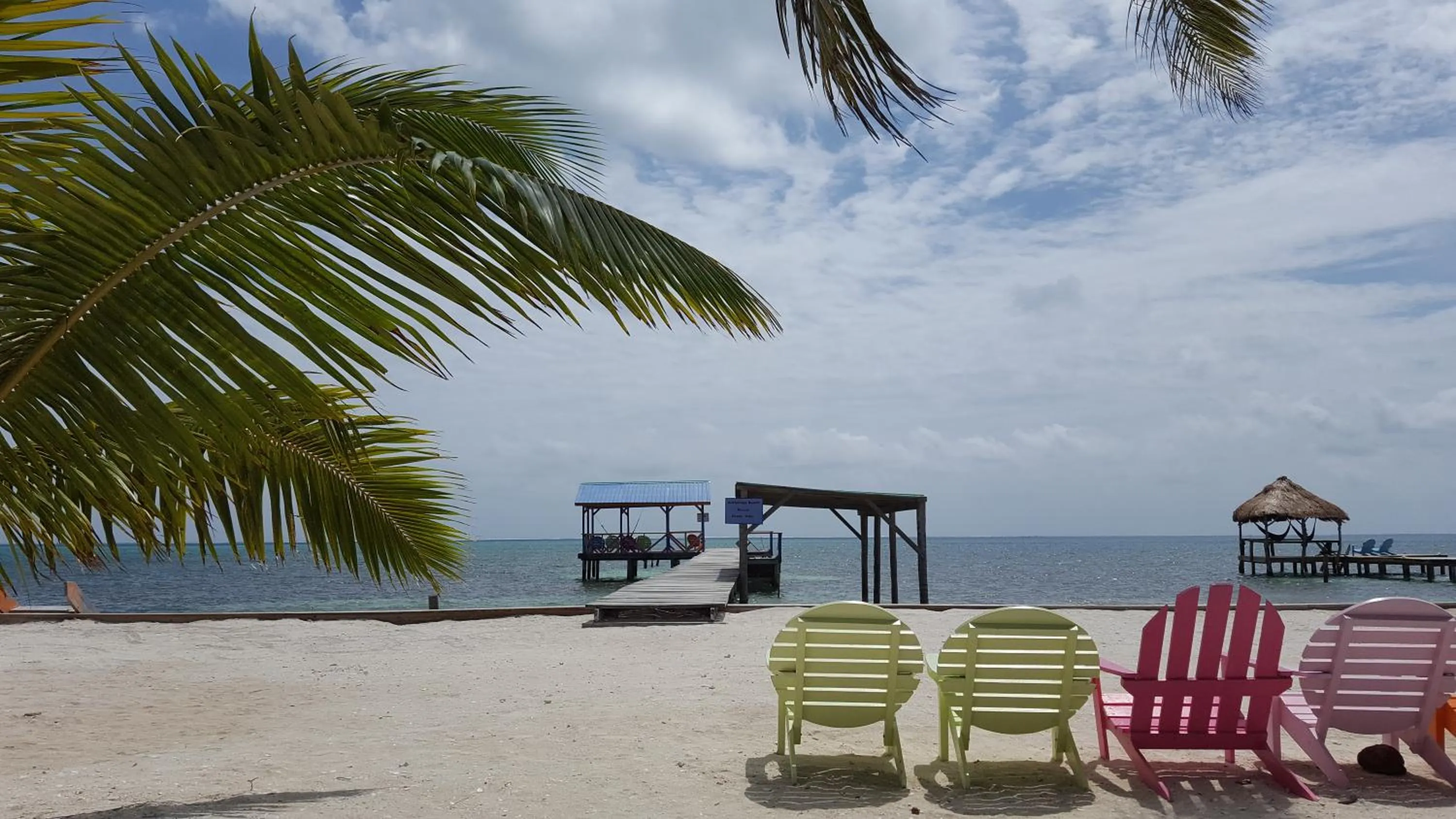 Beach in Anchorage Beach Resort Caye Caulker