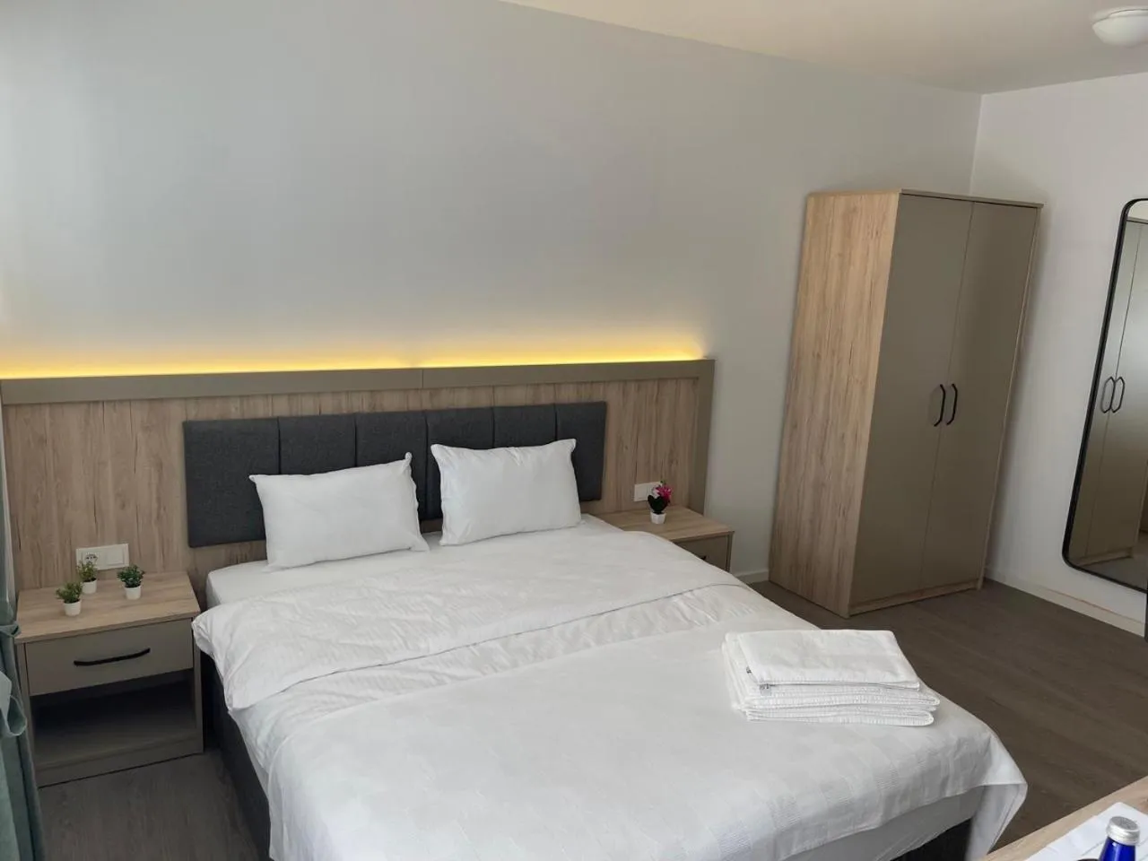 Bed in Weseler Wirtshaus Appartements