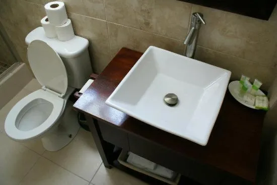 Bathroom in Rainbow Hotel
