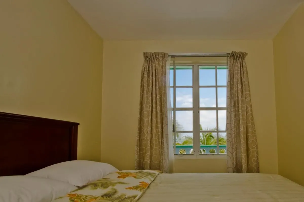 Day, Bed in Rainbow Hotel