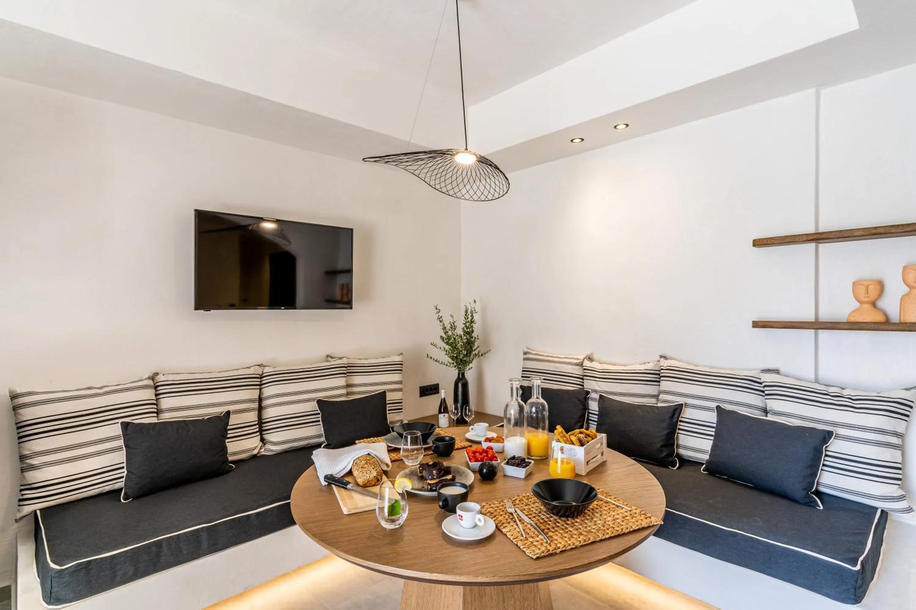 Living room in Amer Suites