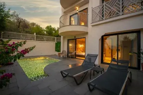 Icon Beach Suites Hotel Sovalye Island Icon Beach Suites Hotel Sovalye Island