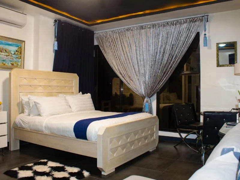 Bed in Gmb-Arte' Hotel