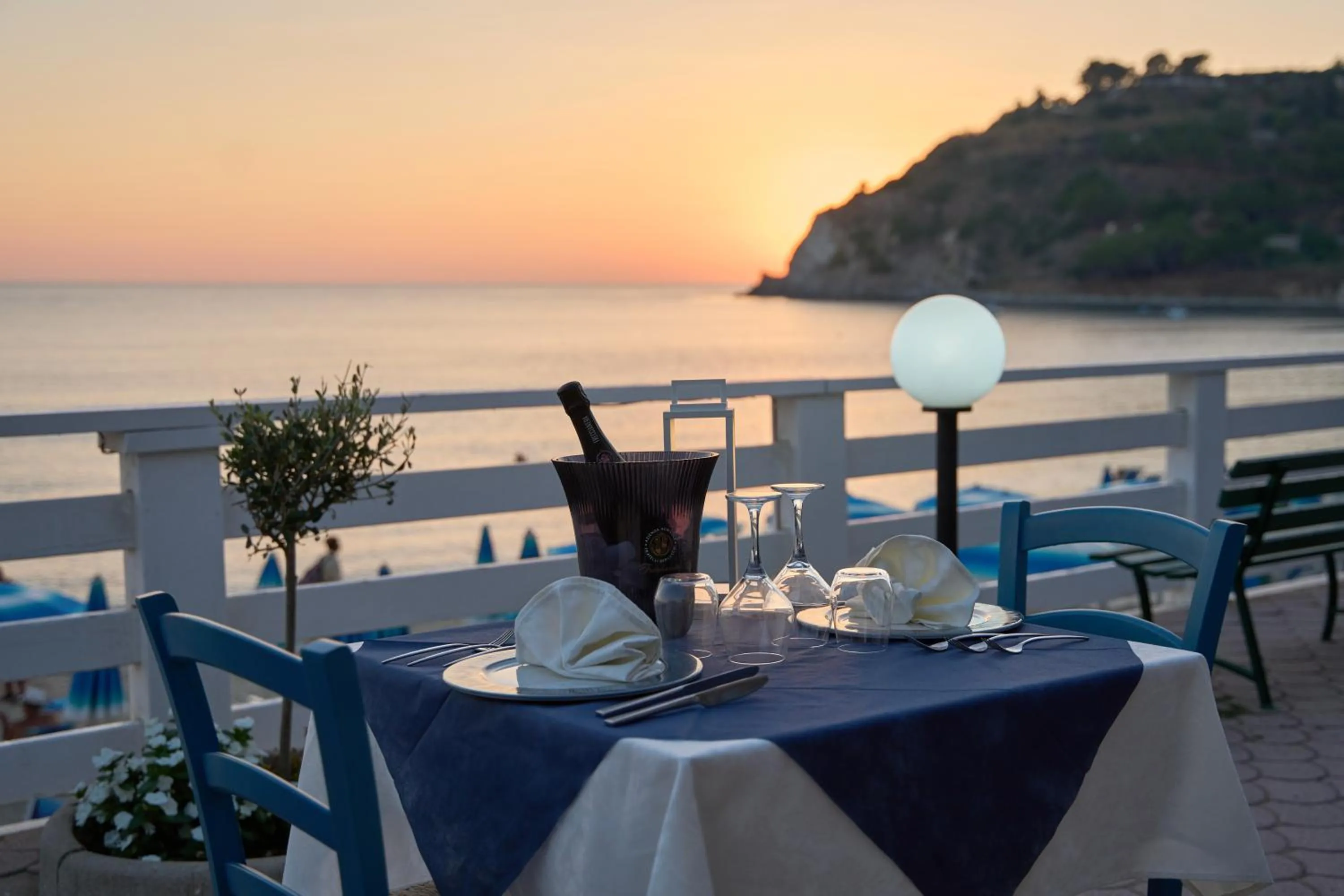 Restaurant/places to eat in Villaggio Santa Maria