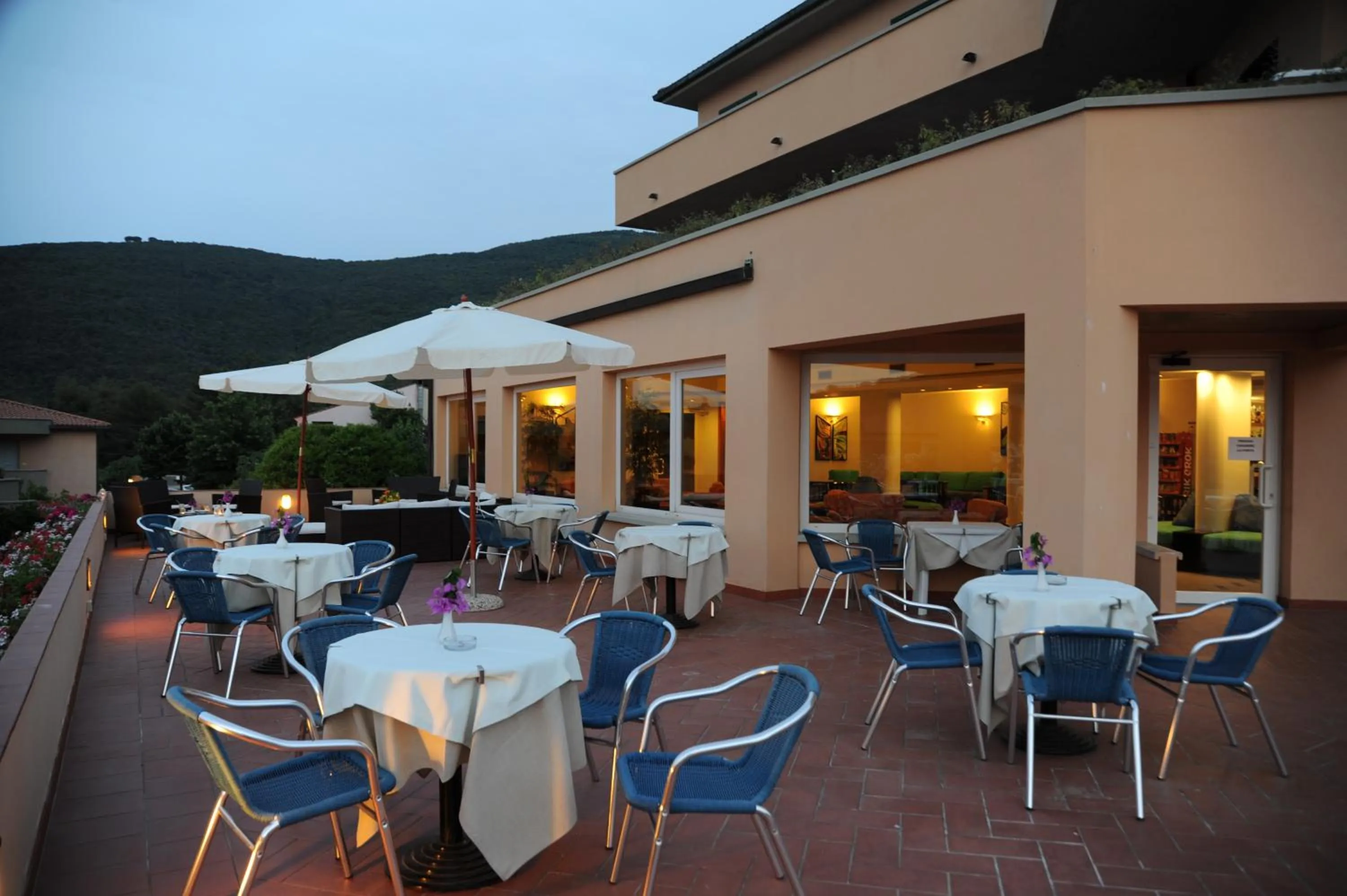 Patio in Hotel Residence Isola Verde