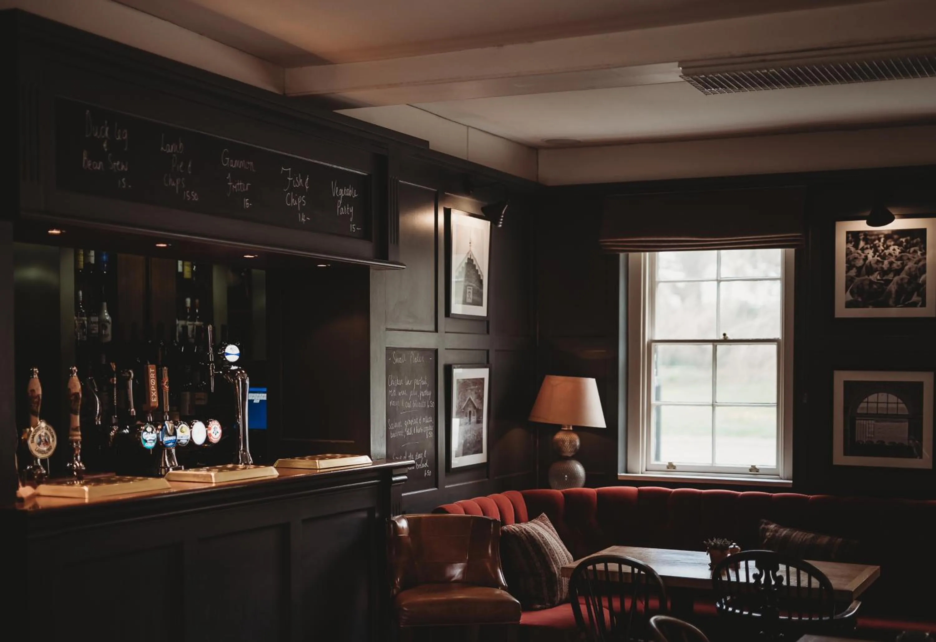 Lounge or bar in The New Inn Great Limber