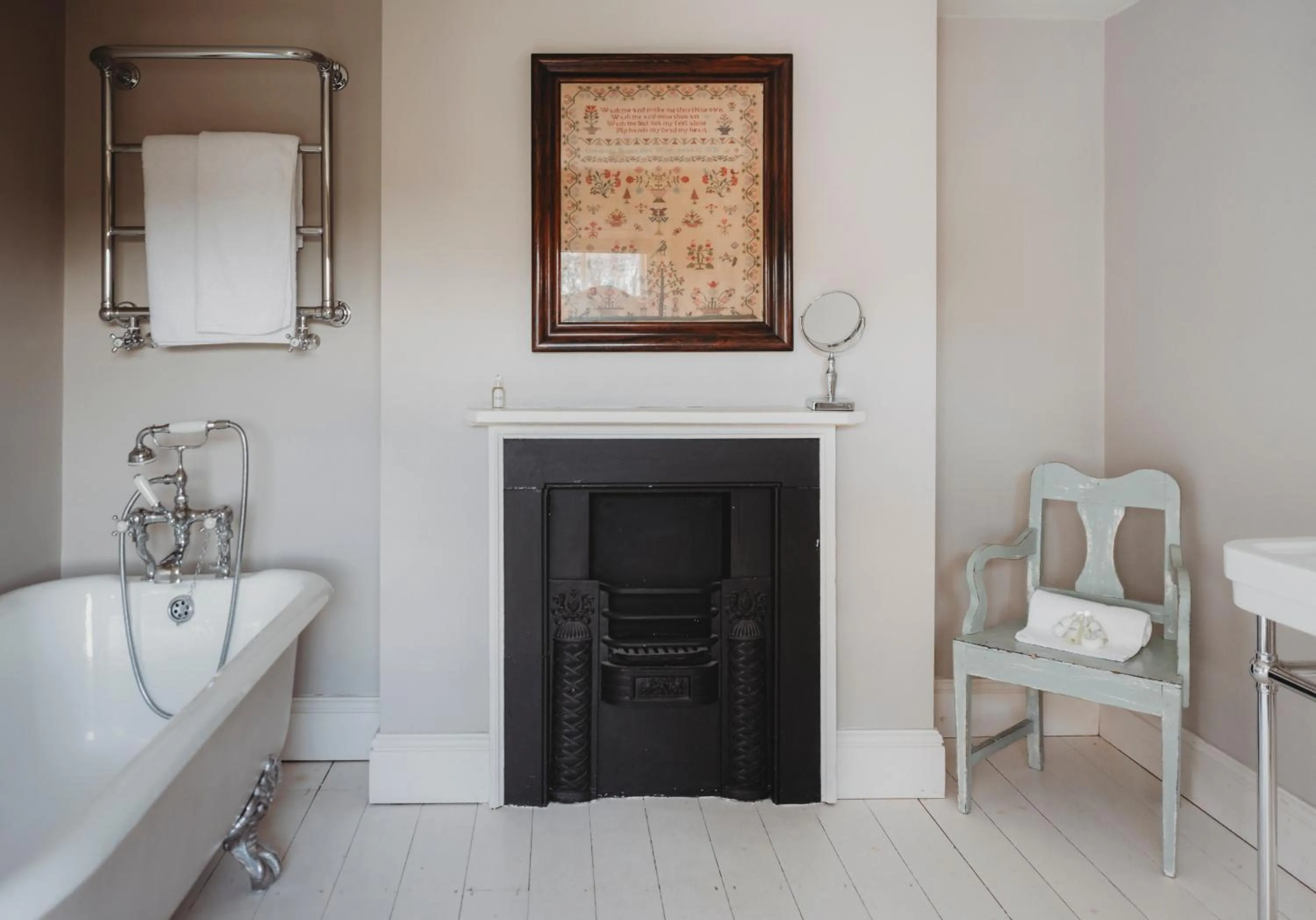 Bed in The New Inn Great Limber