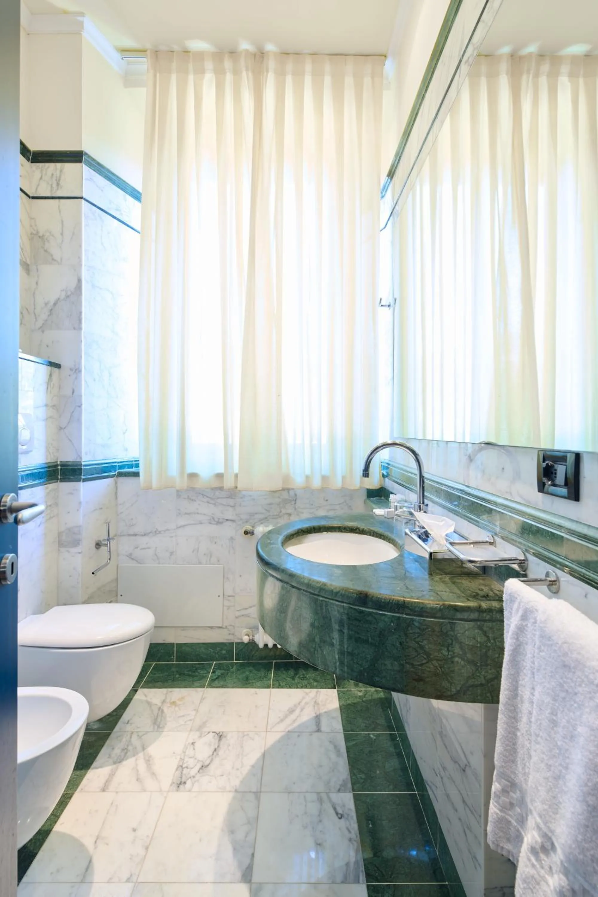 Bathroom in Grand Hotel Bellavista Palace & Golf