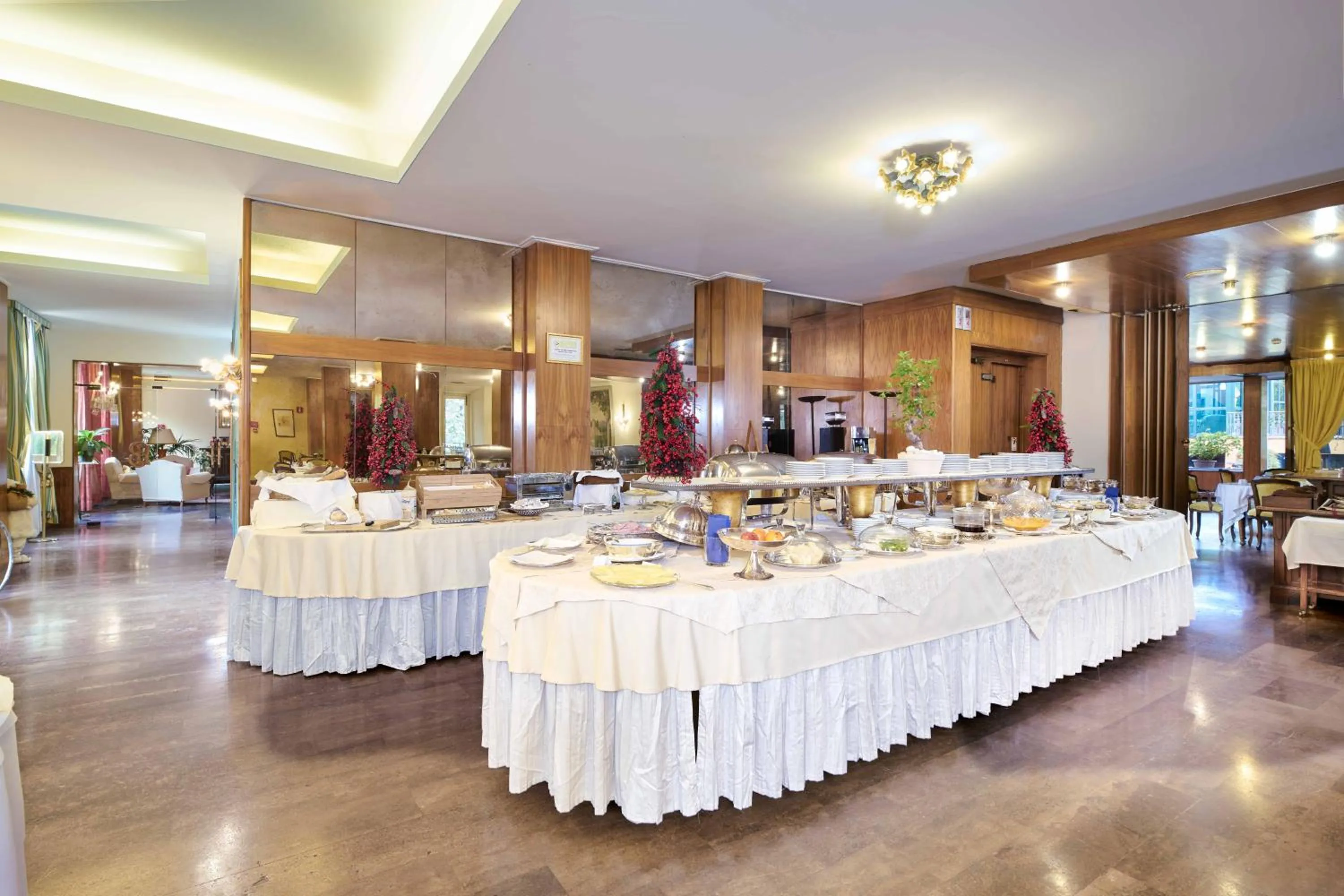 Buffet breakfast in Grand Hotel Bellavista Palace & Golf