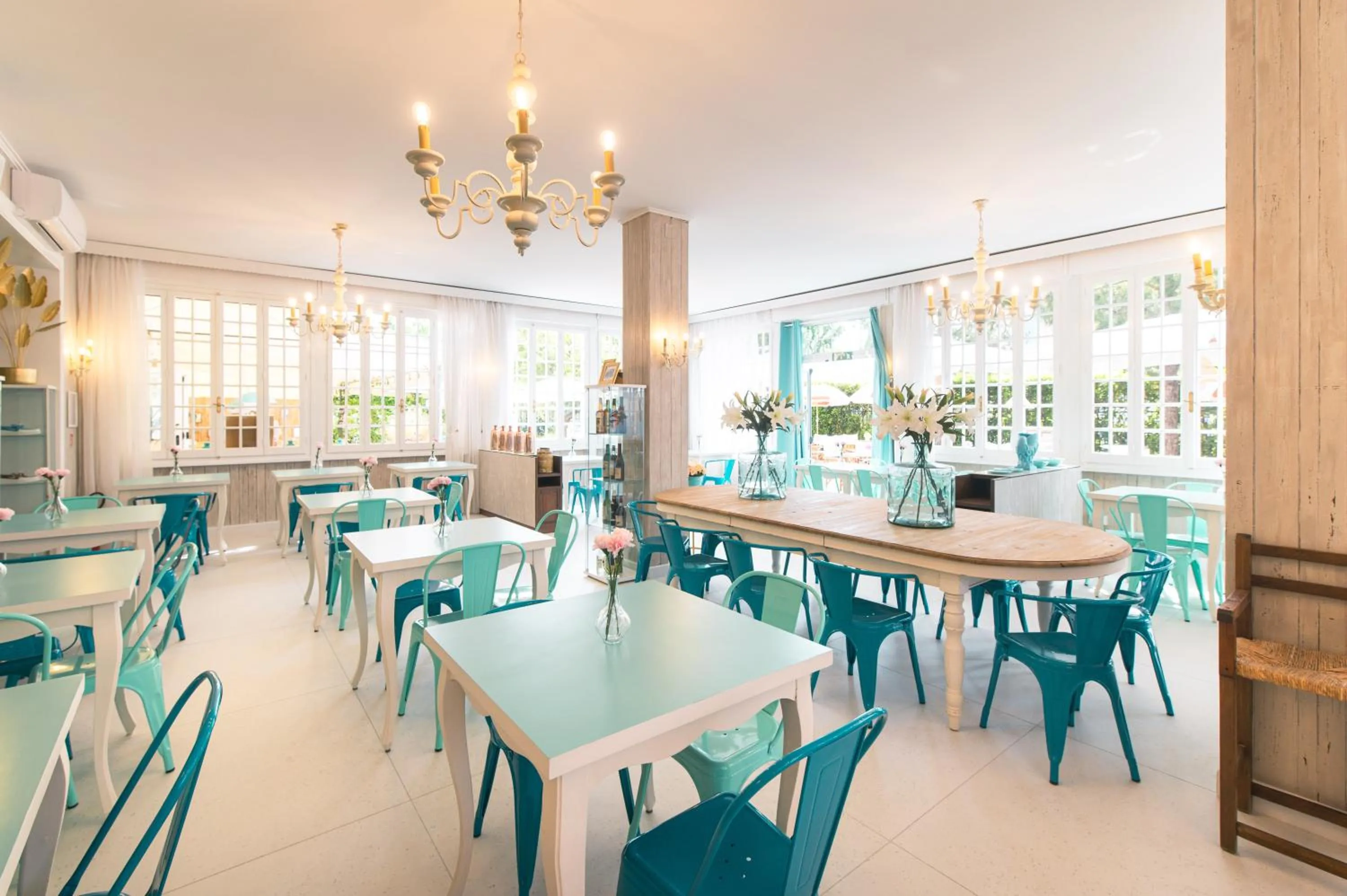 Seating area in Hotel La Pineta Al Mare