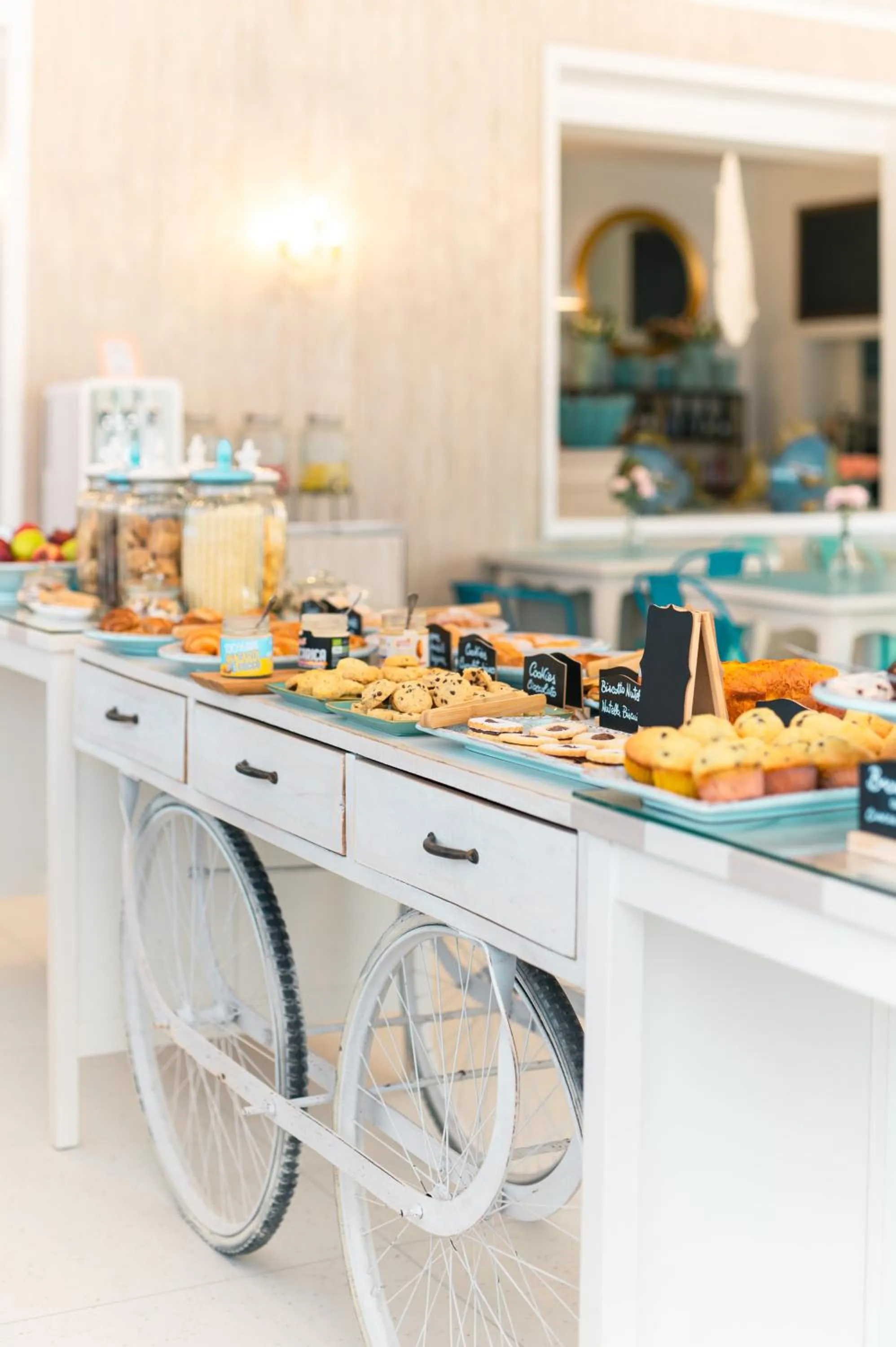 Breakfast in Hotel La Pineta Al Mare