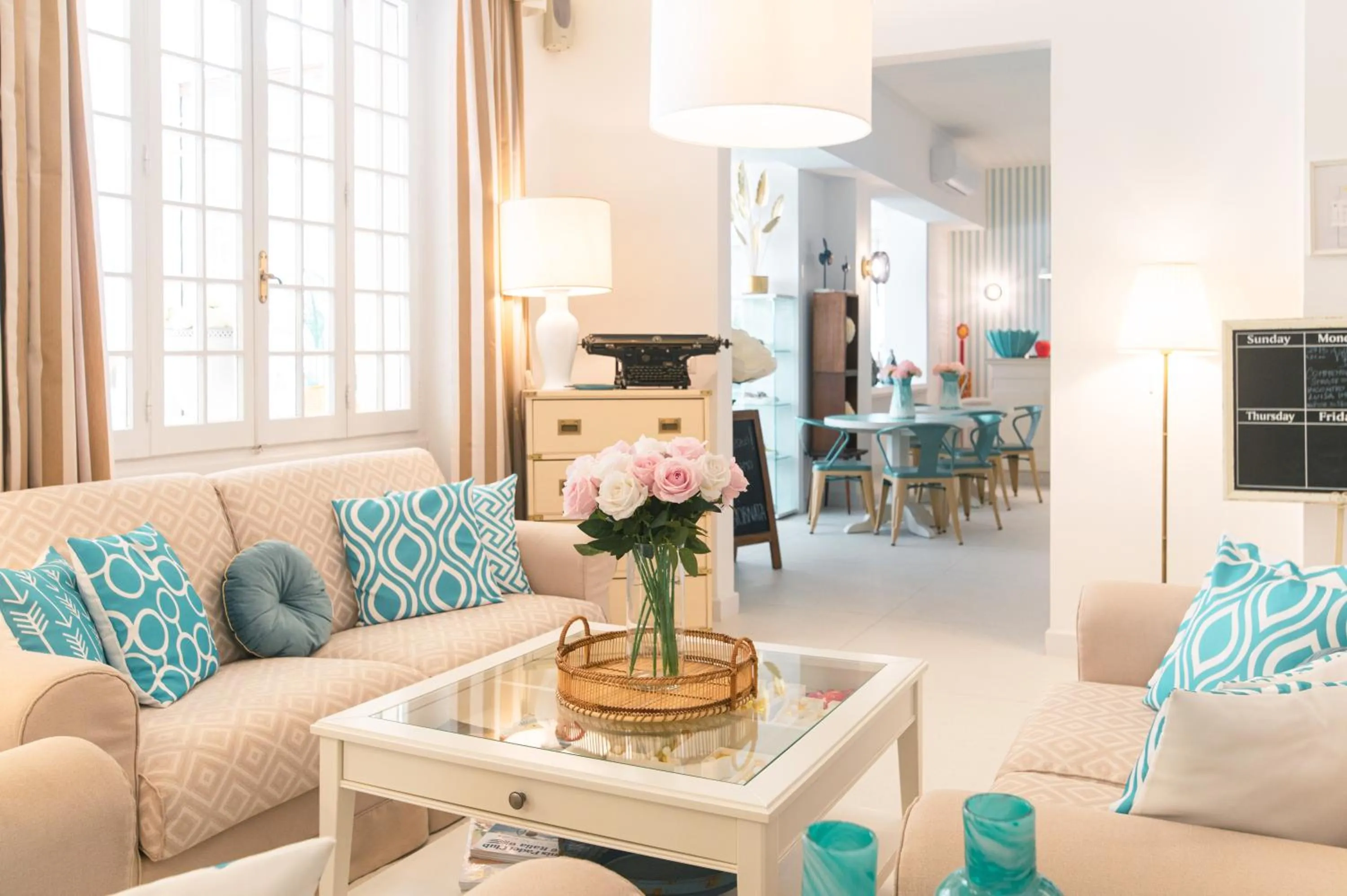 Seating area in Hotel La Pineta Al Mare