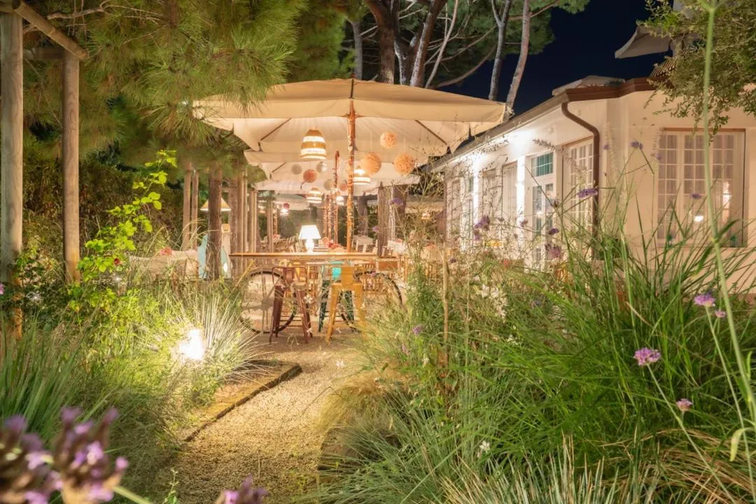 Garden in Hotel La Pineta Al Mare