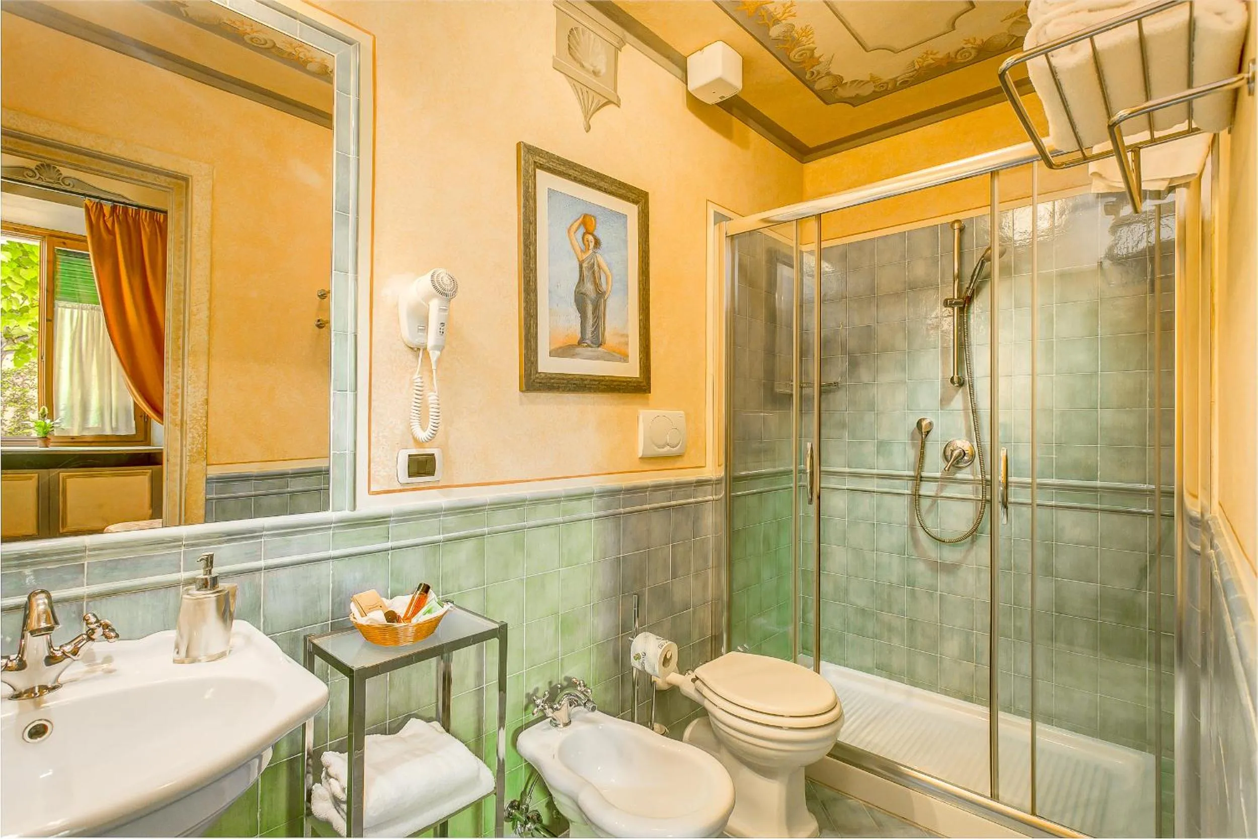 Bathroom in Firenze Suite