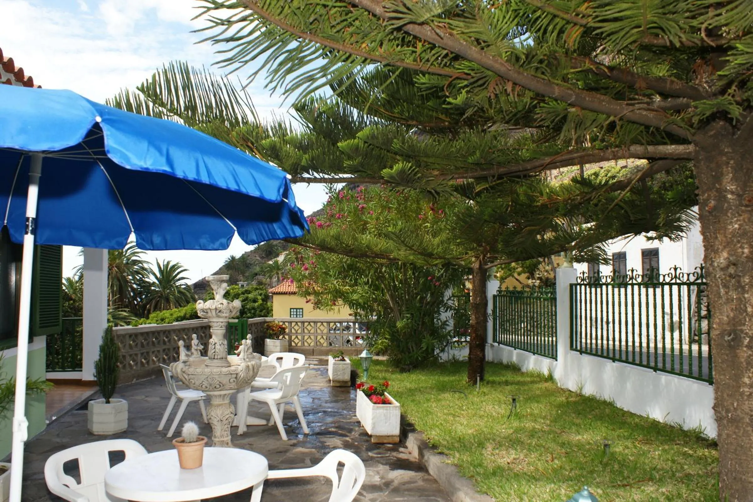 Garden in Apartamentos Nelly