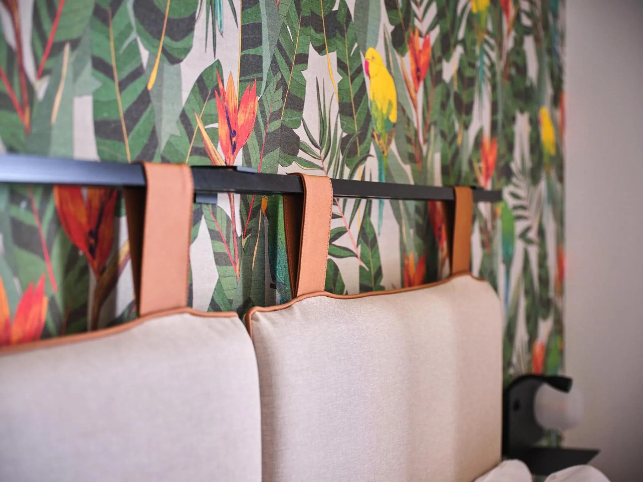 Decorative detail in Hotel Carillon