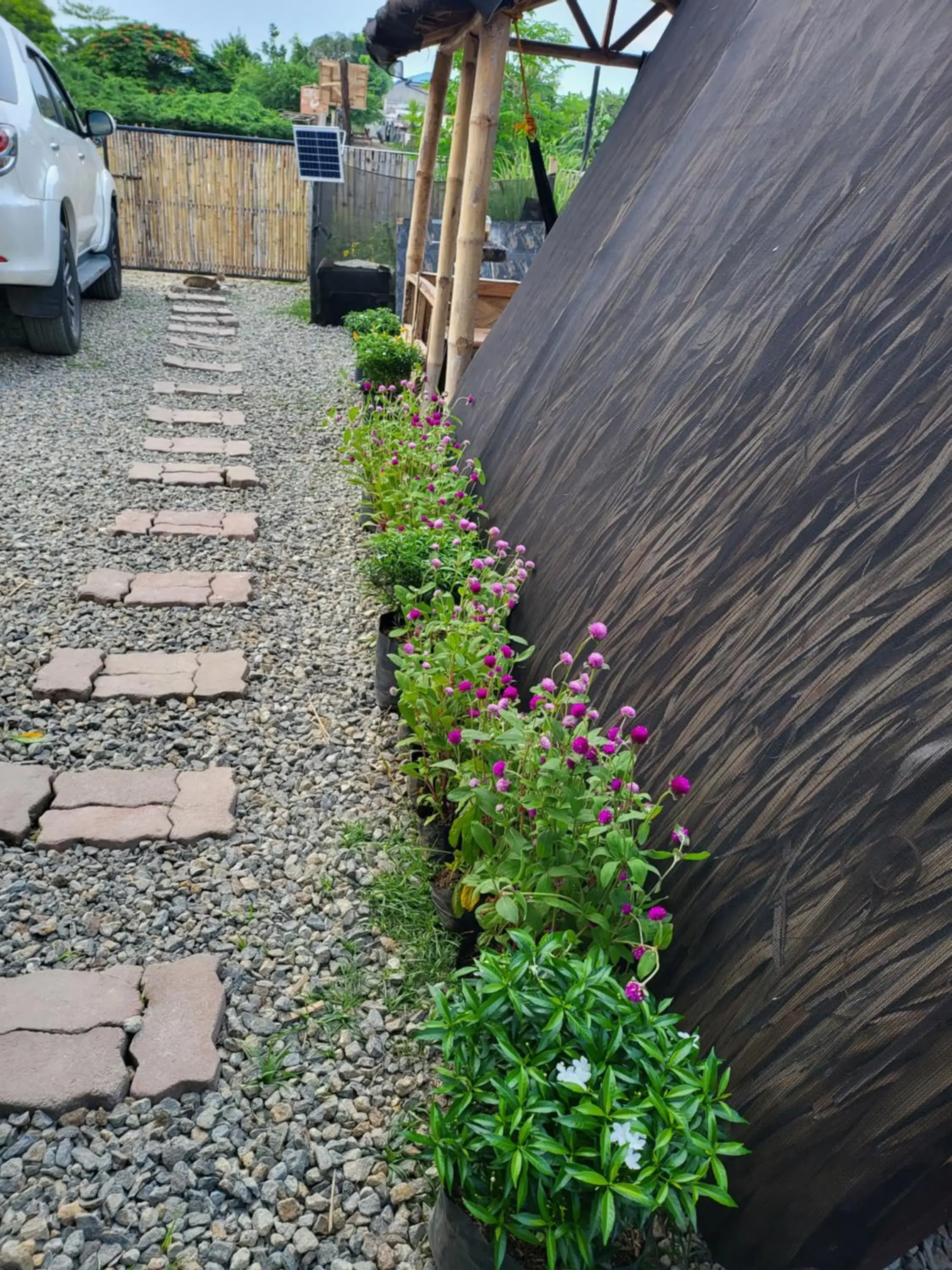 Calatagan's Bahay Kubo - with Beach Access Calatagan's Bahay Kubo - with Beach Access