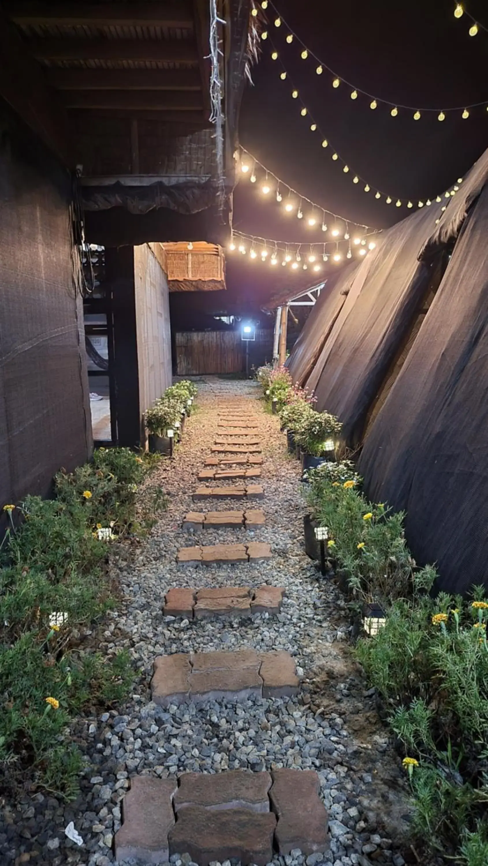 Calatagan's Bahay Kubo - with Beach Access Calatagan's Bahay Kubo - with Beach Access