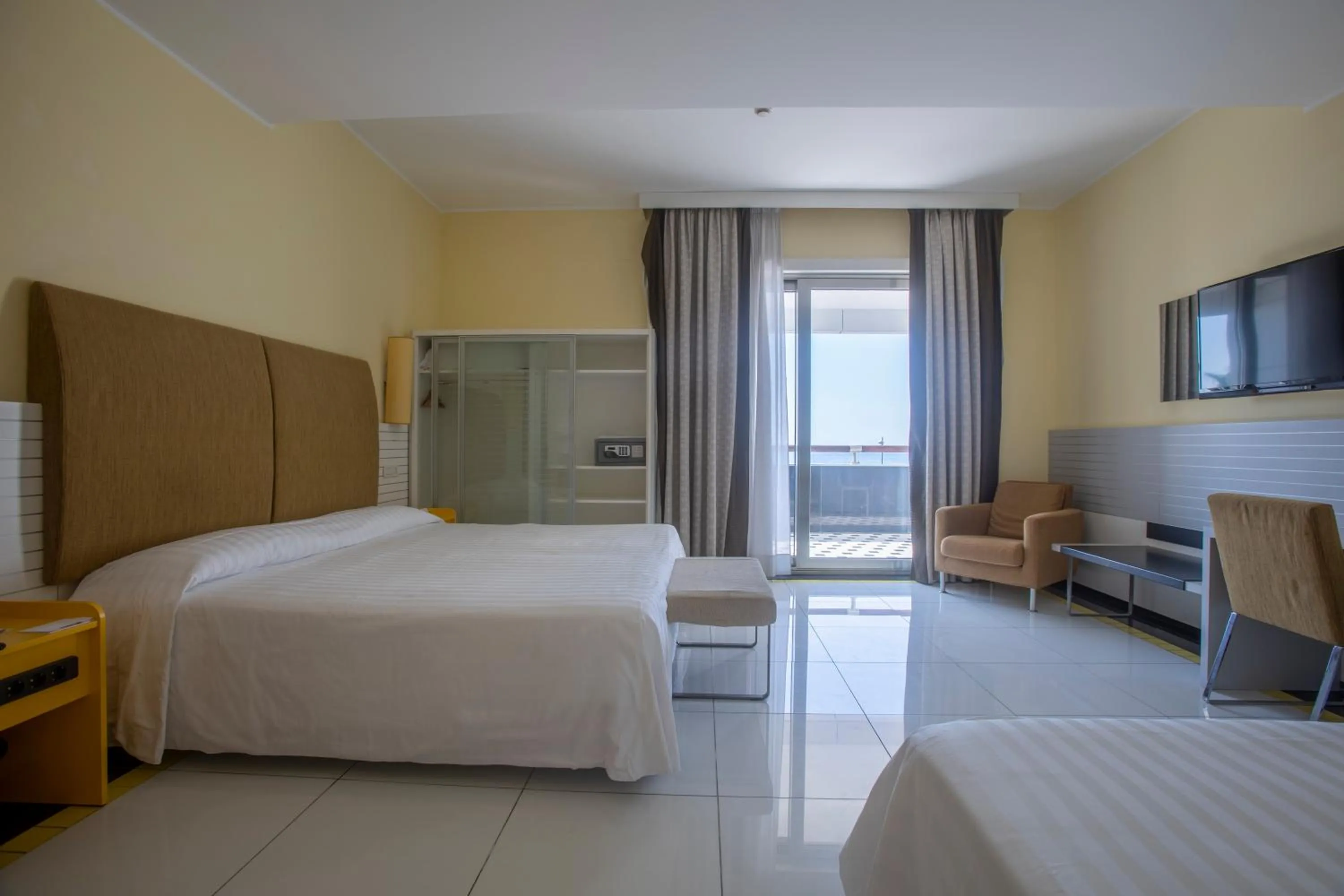 Bed in Grand Hotel Salerno