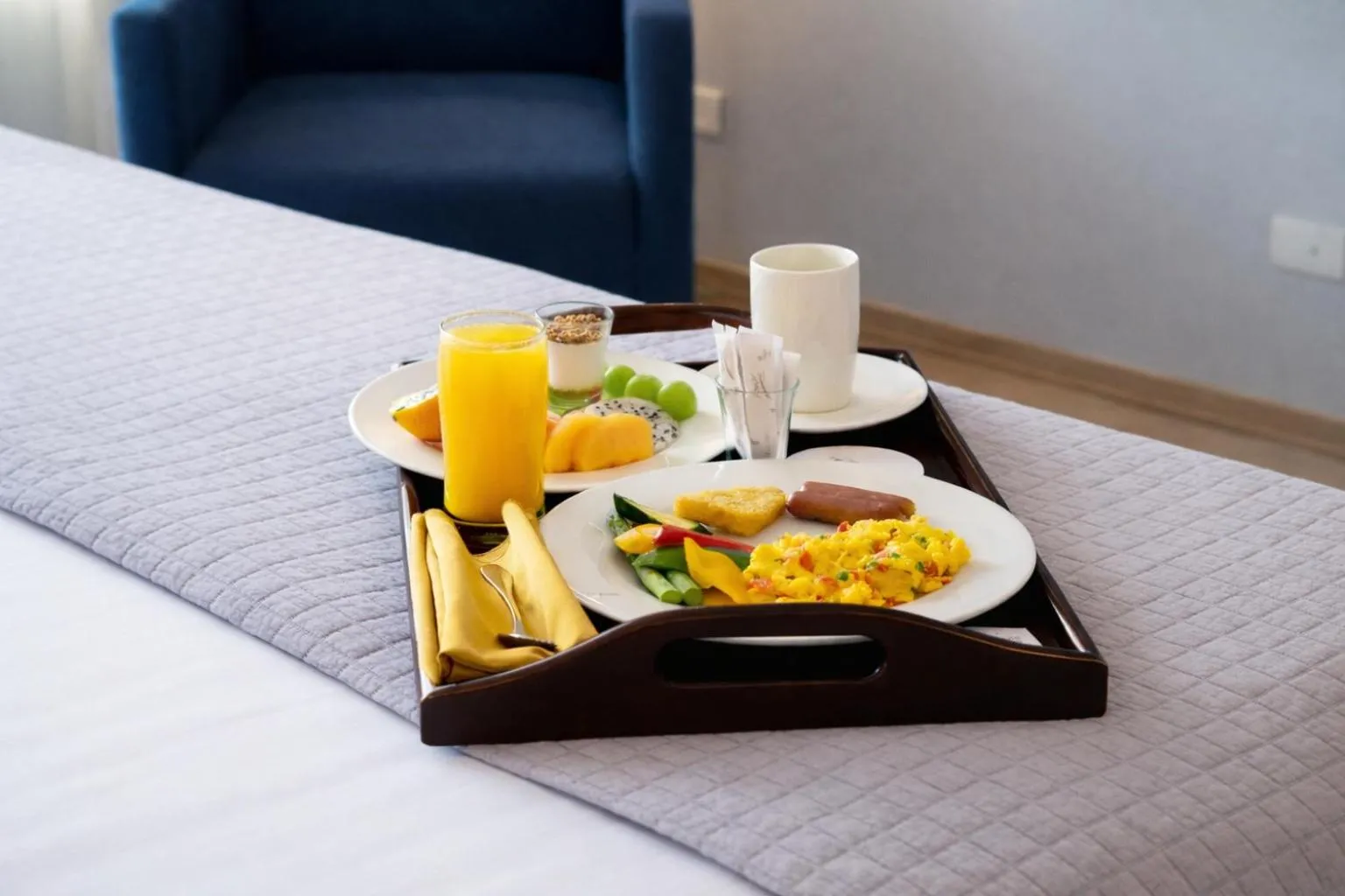 Breakfast in Aparta Hotel Torres de Suites