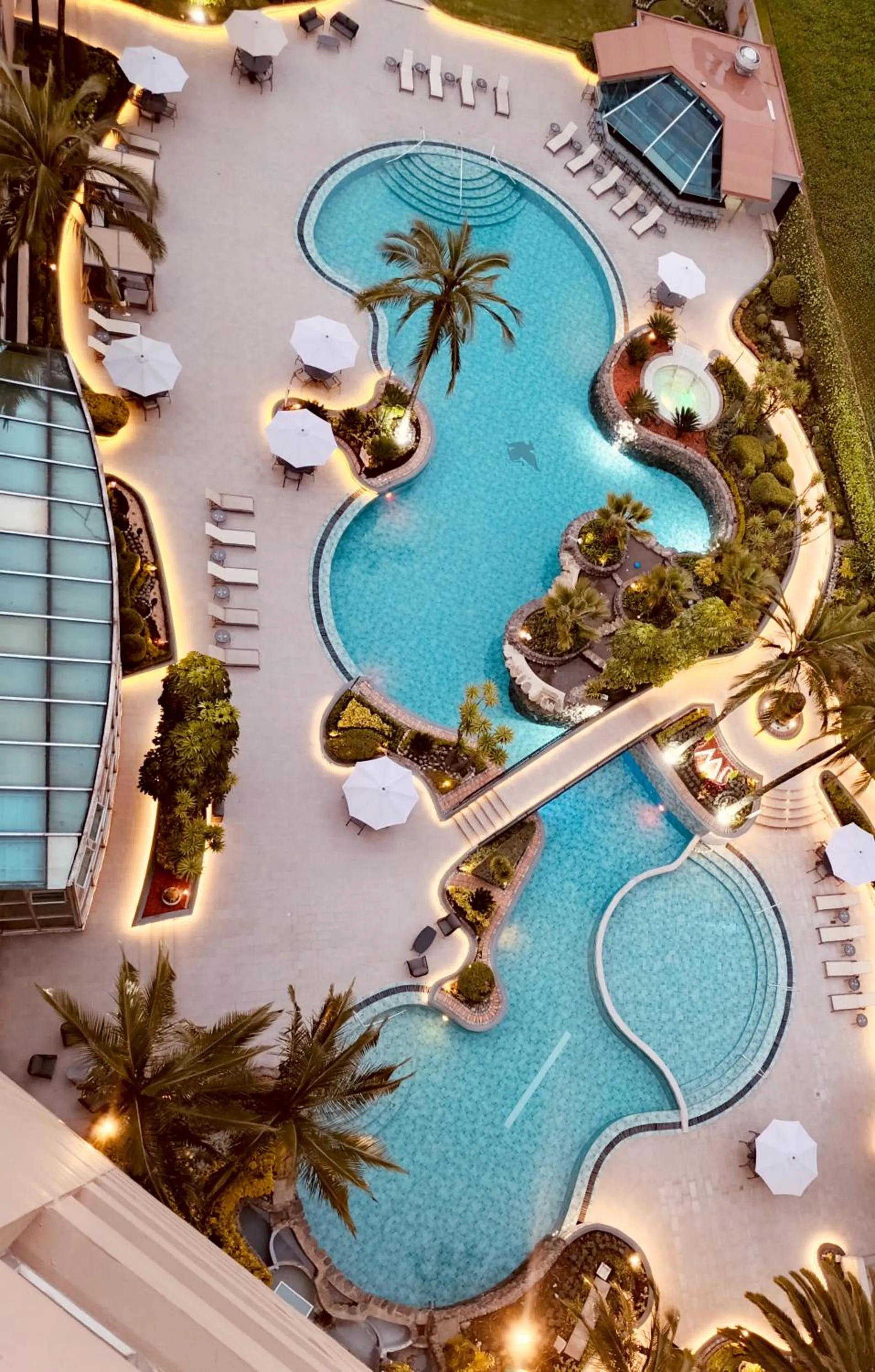Swimming pool in Aparta Hotel Torres de Suites
