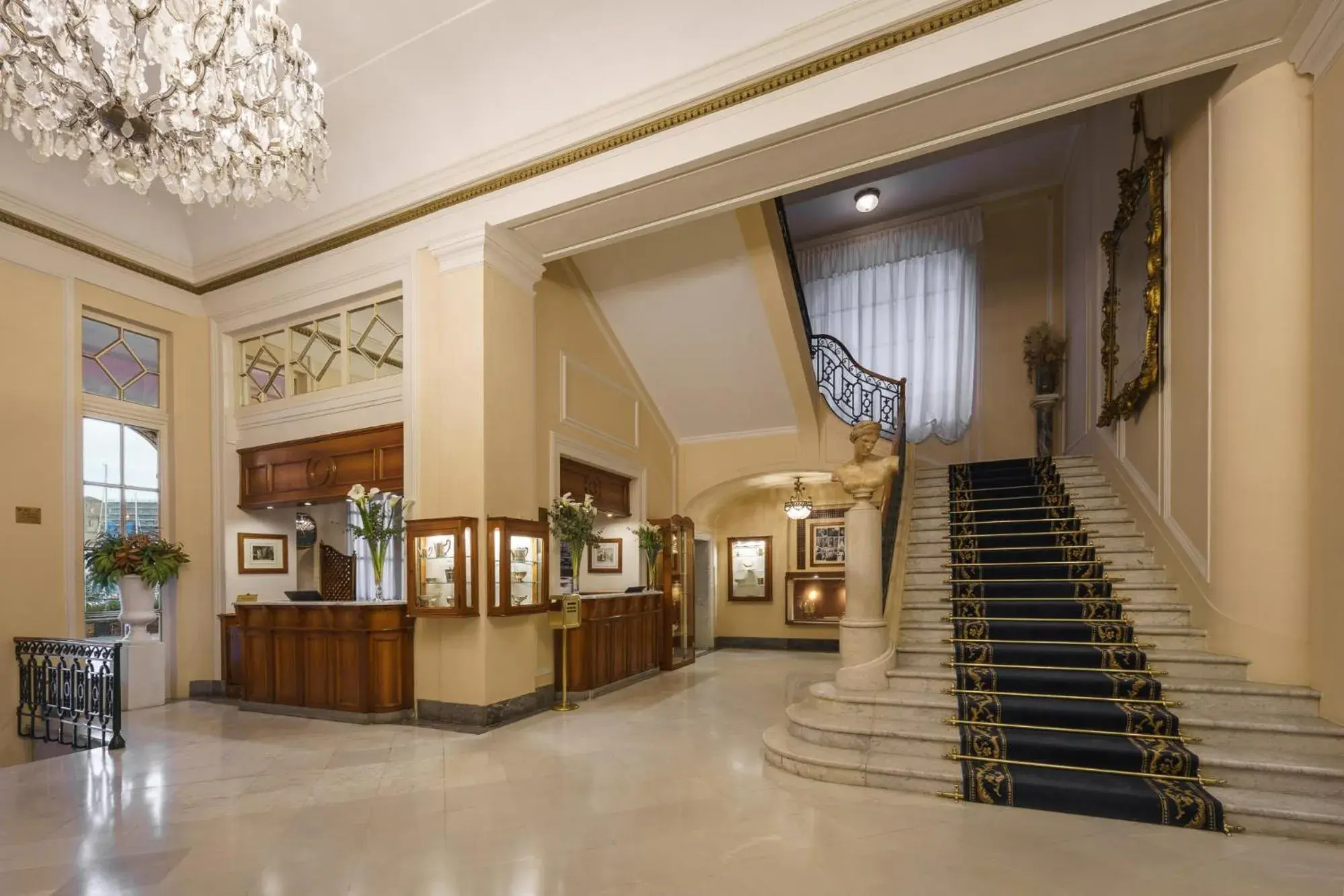 Lobby or reception in Eurostars Hotel Excelsior Lobby or reception in Eurostars Hotel Excelsior