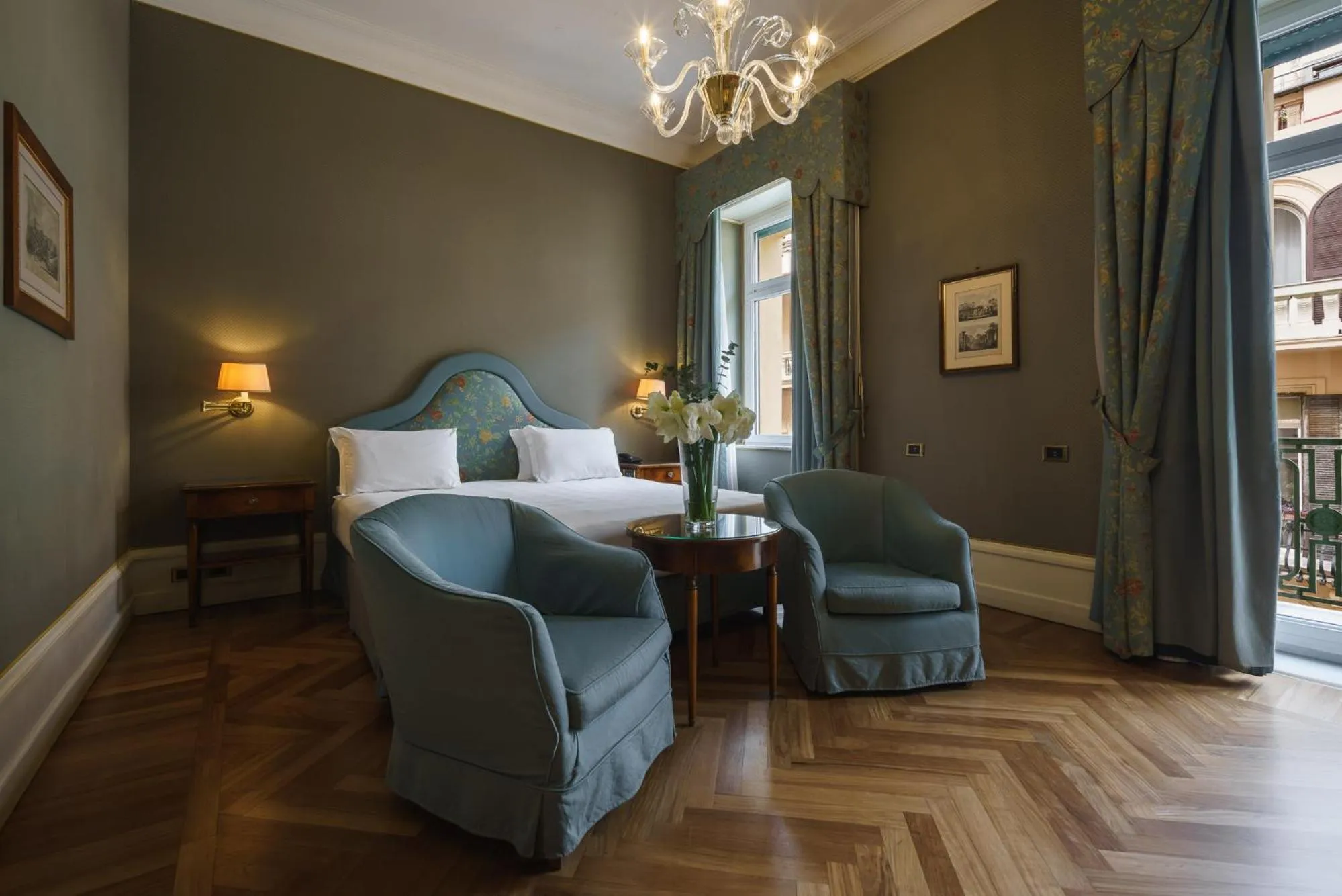 Photo of the whole room in Eurostars Hotel Excelsior