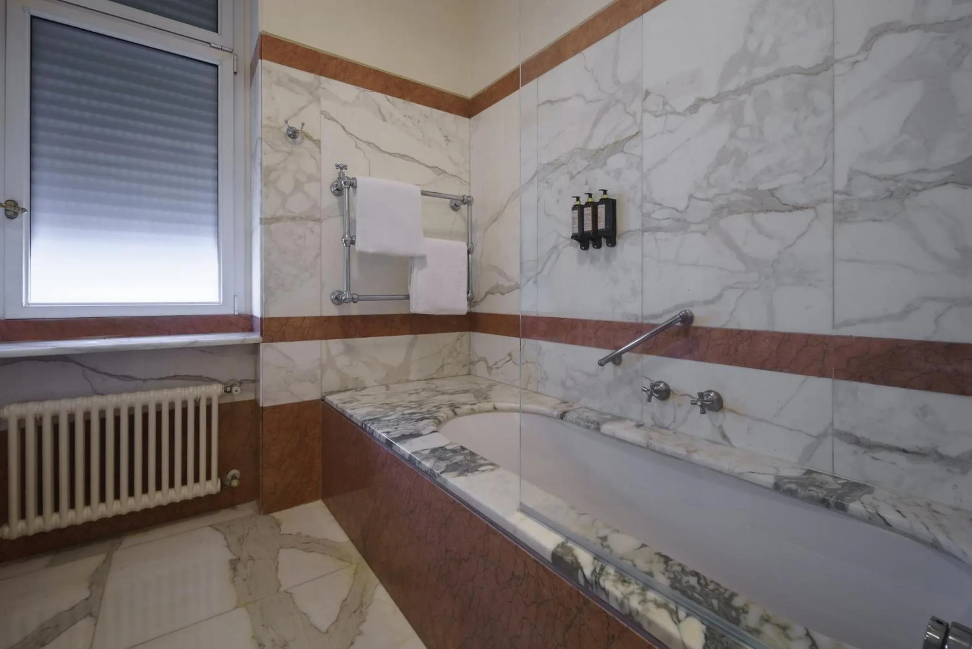 Bathroom in Eurostars Hotel Excelsior