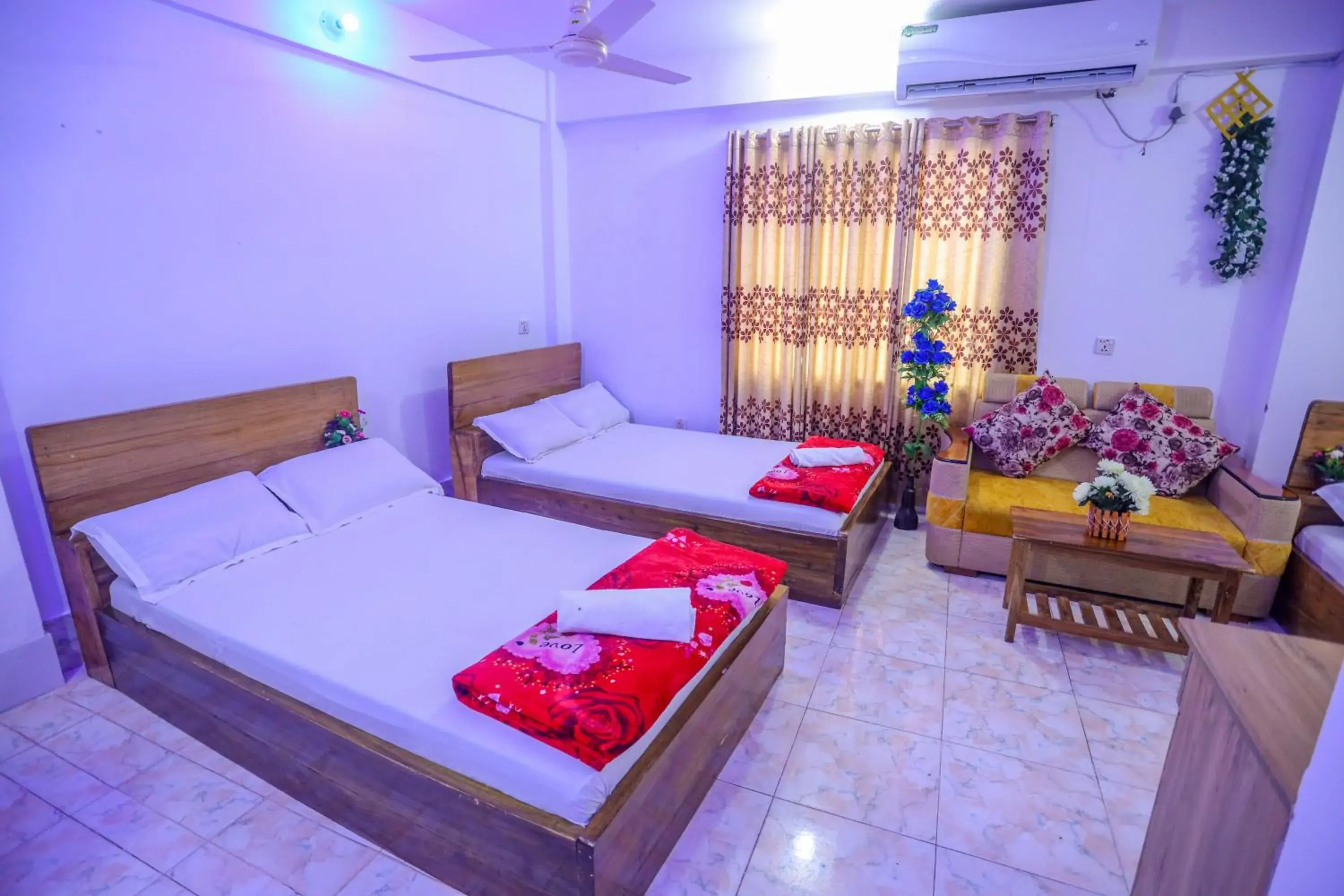 Family Room in Hotel City International Green Road Family Room in Hotel City International Green Road