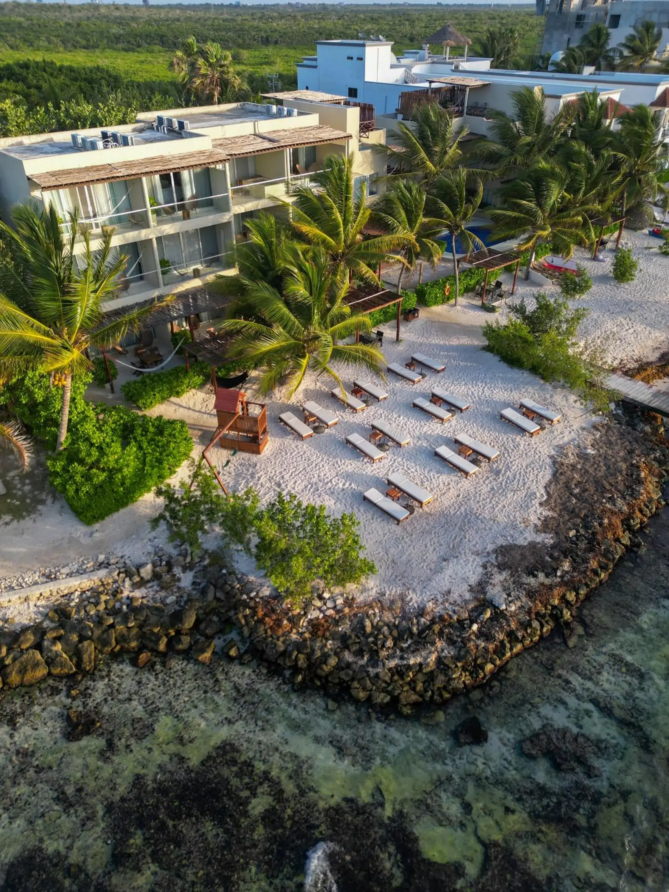 Property building in Mereva Tulum Property building in Mereva Tulum