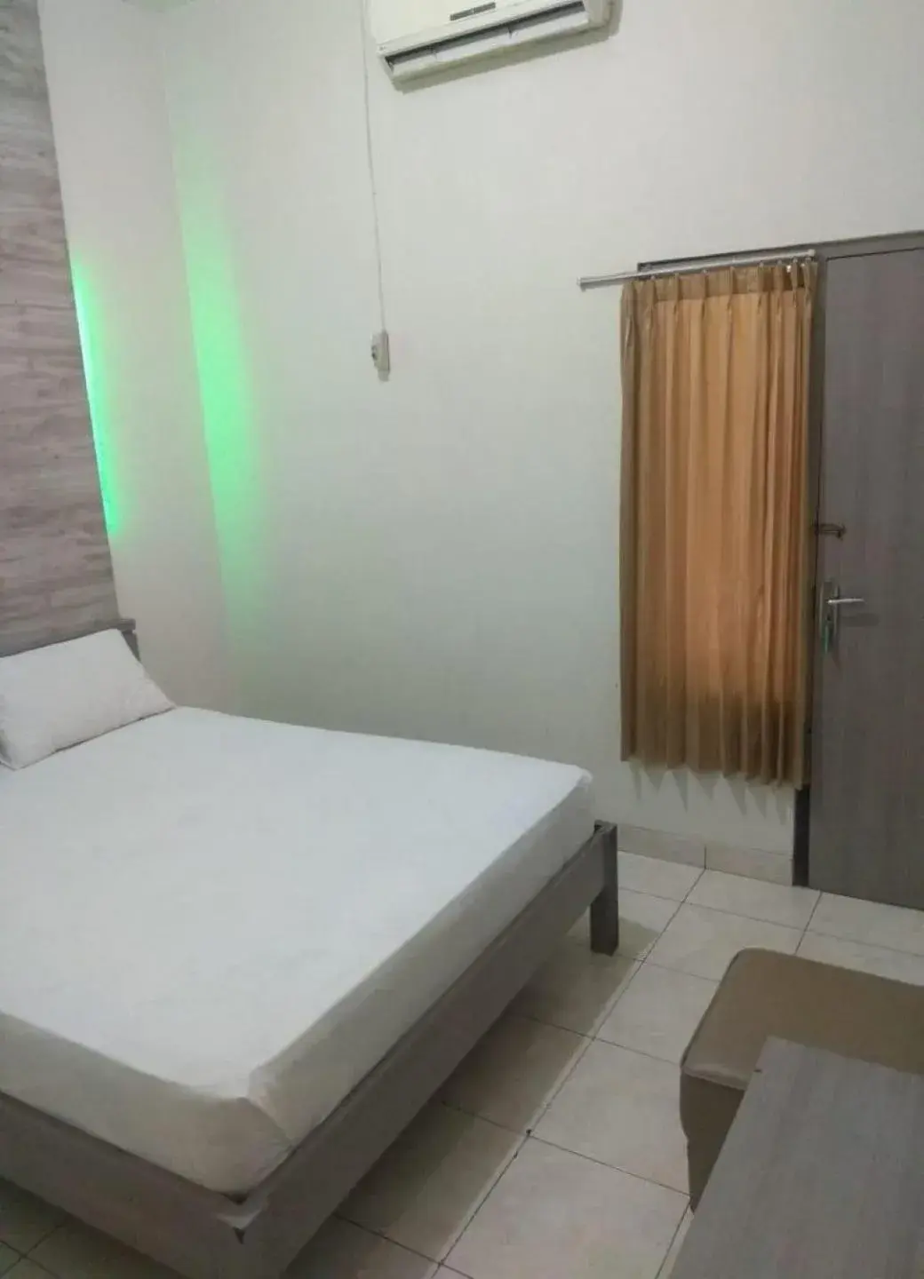 Bed in HOTEL MAYA Bed in HOTEL MAYA