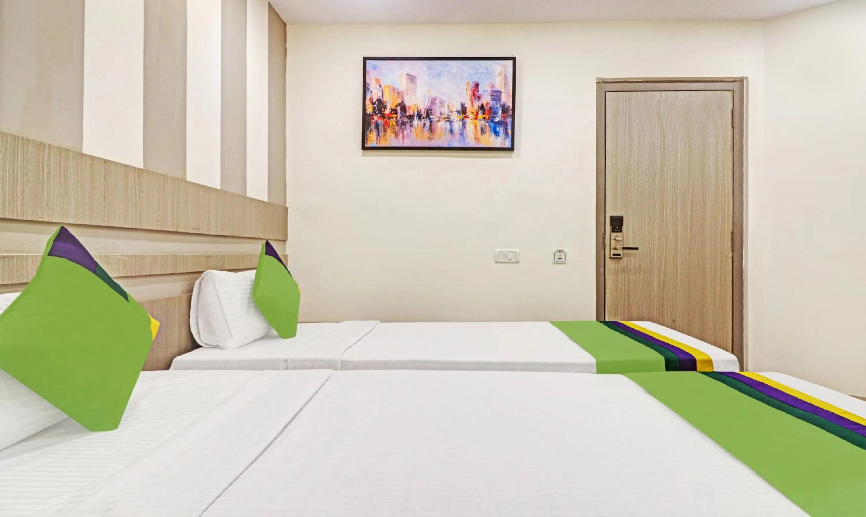 Bedroom, Bed in Treebo Arastu Grand