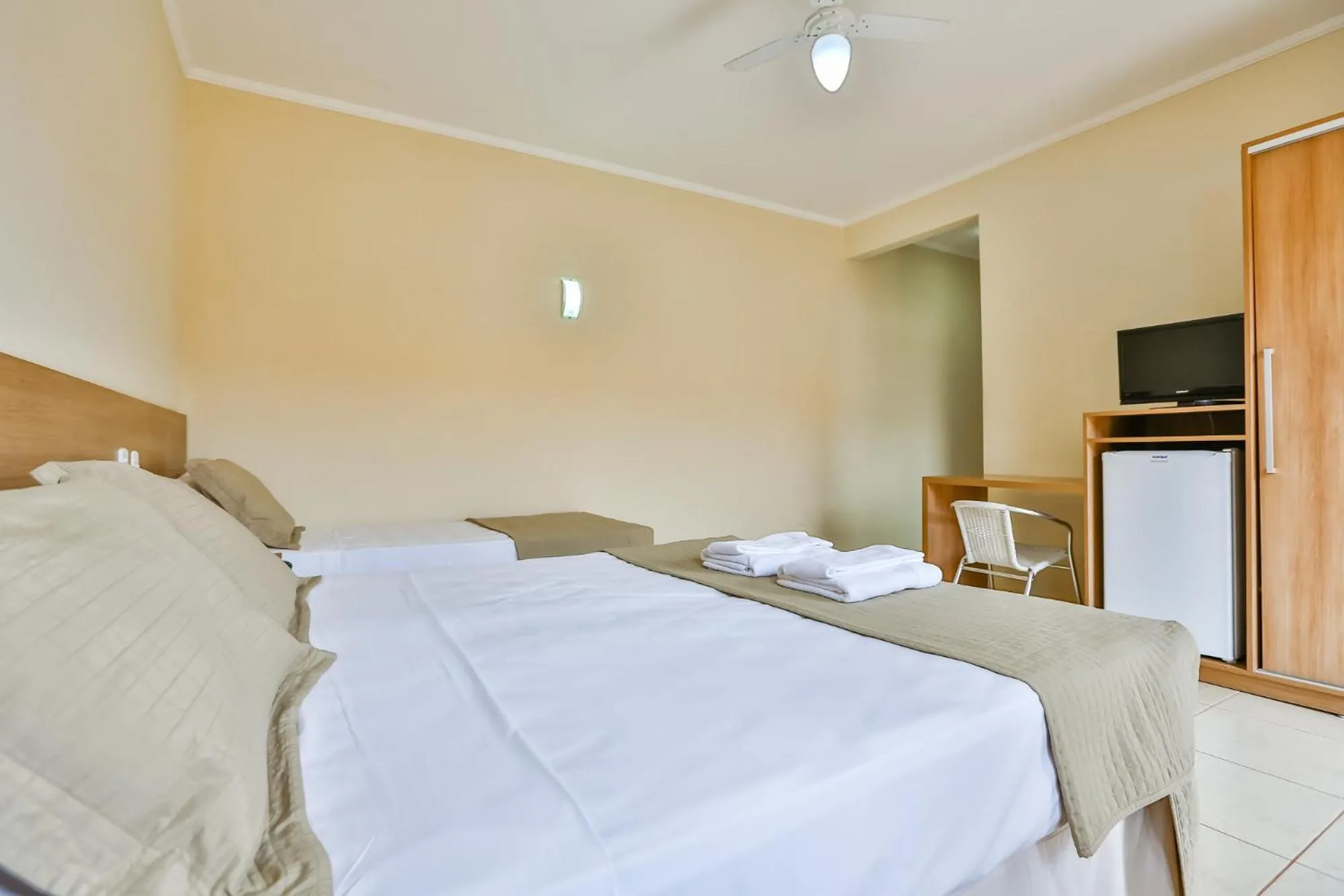 Photo of the whole room, Bed in Pousada Recanto do Amanhecer