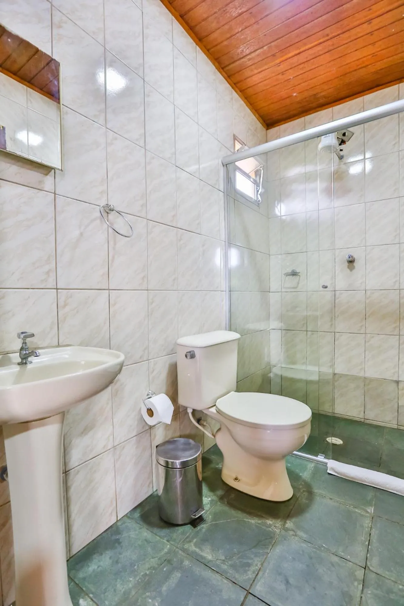 Shower in Pousada Recanto do Amanhecer