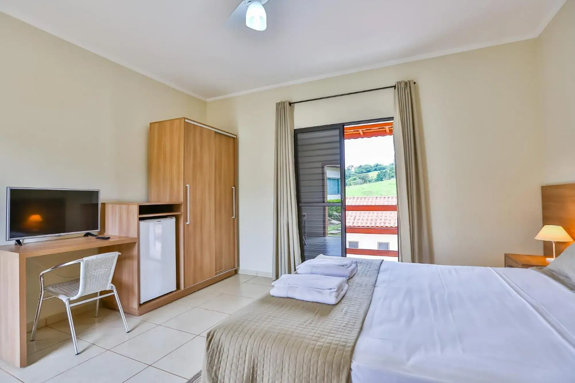 Deluxe Double Room with Balcony in Pousada Recanto do Amanhecer Deluxe Double Room with Balcony in Pousada Recanto do Amanhecer