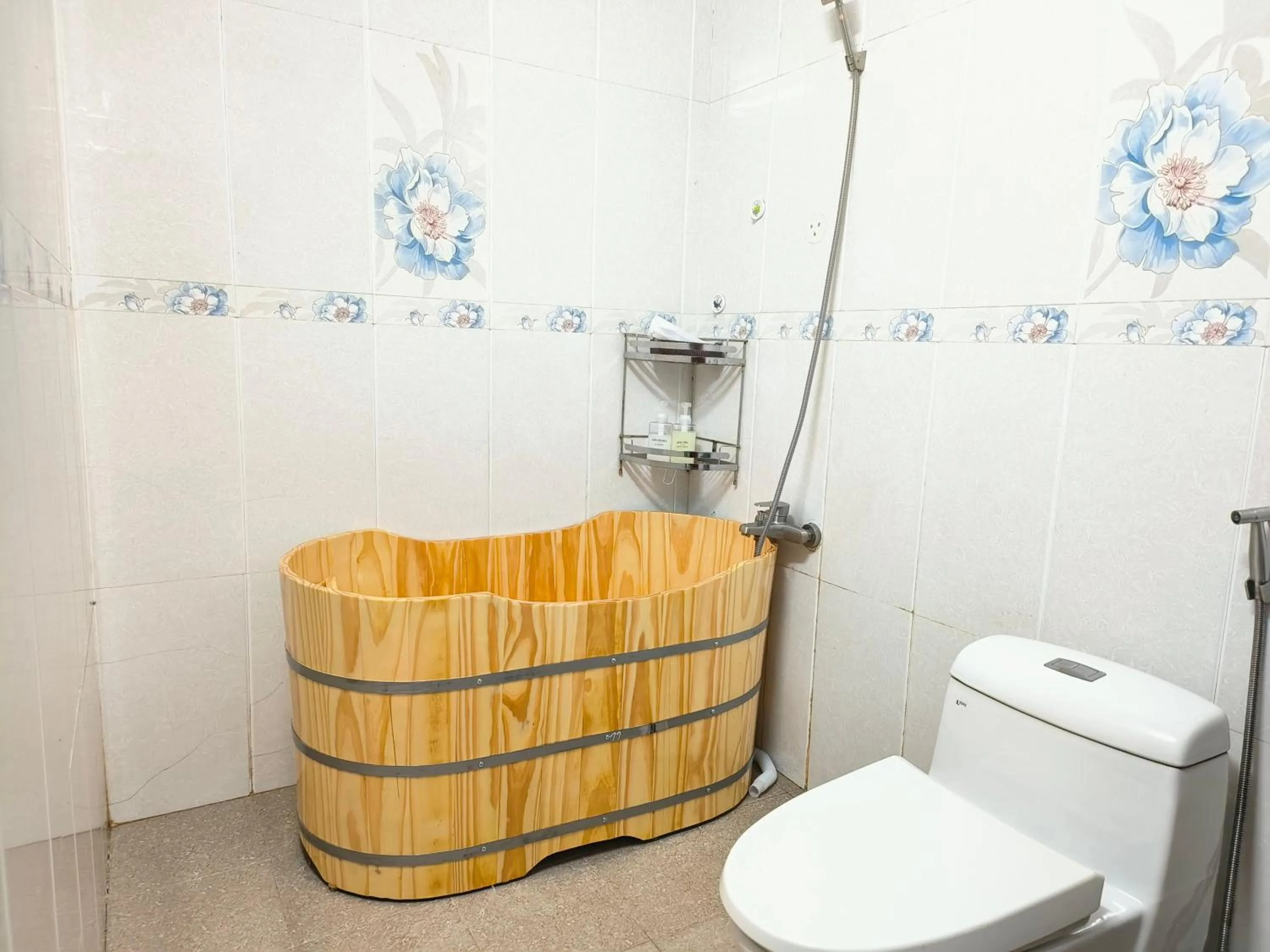 Bathroom in Winter Spring Homestay Center