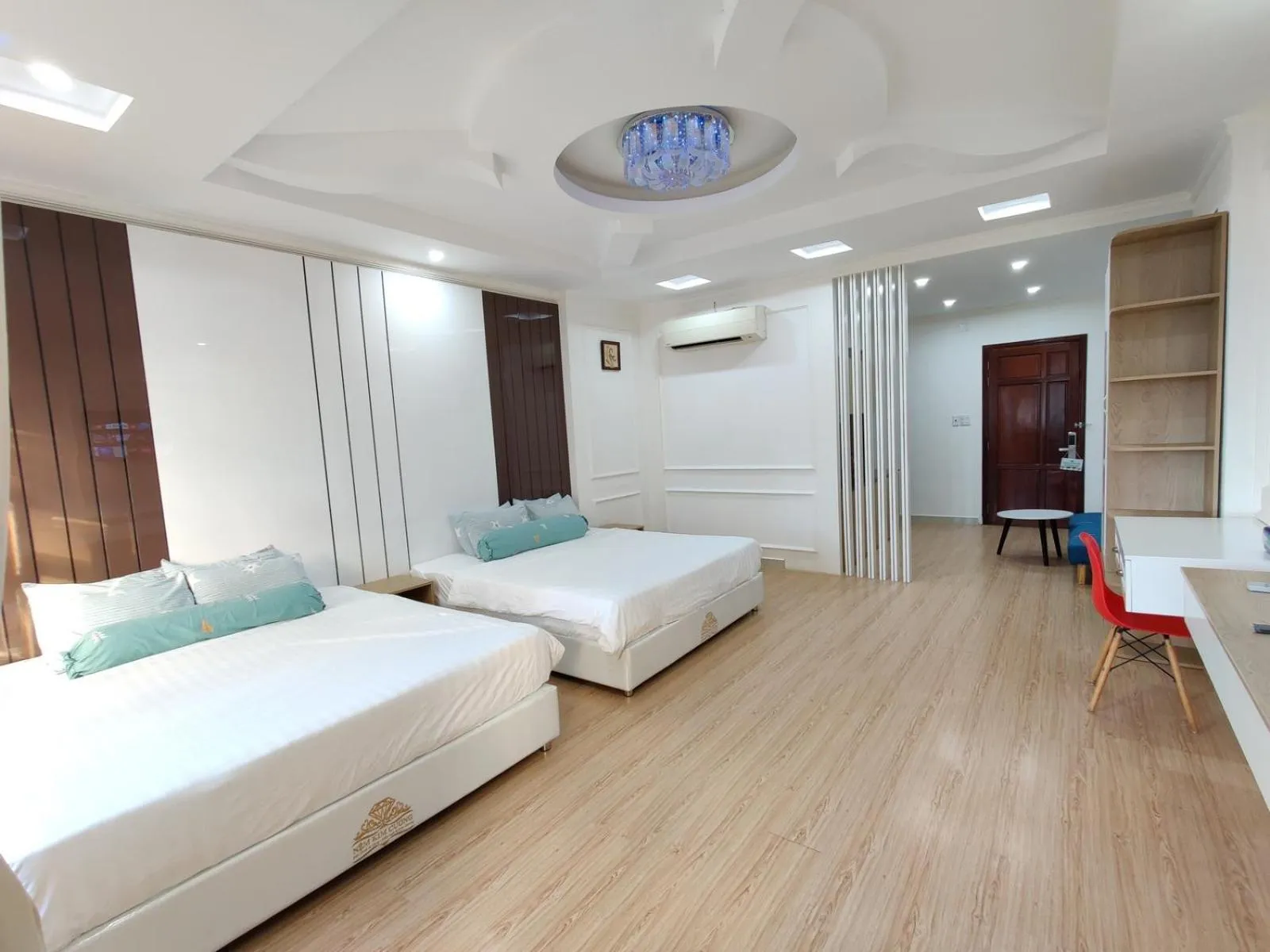 Photo of the whole room, Bed in Winter Spring Homestay Center