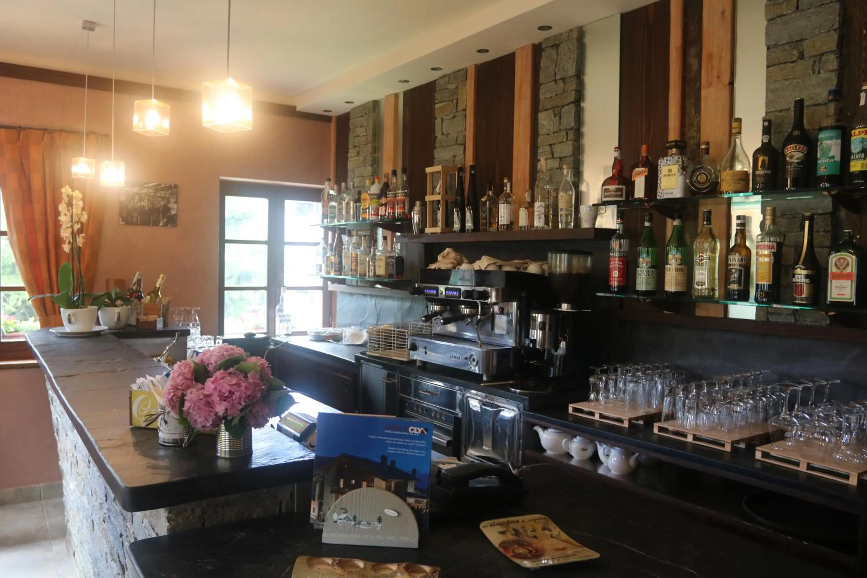 Lounge or bar in Maison Cly