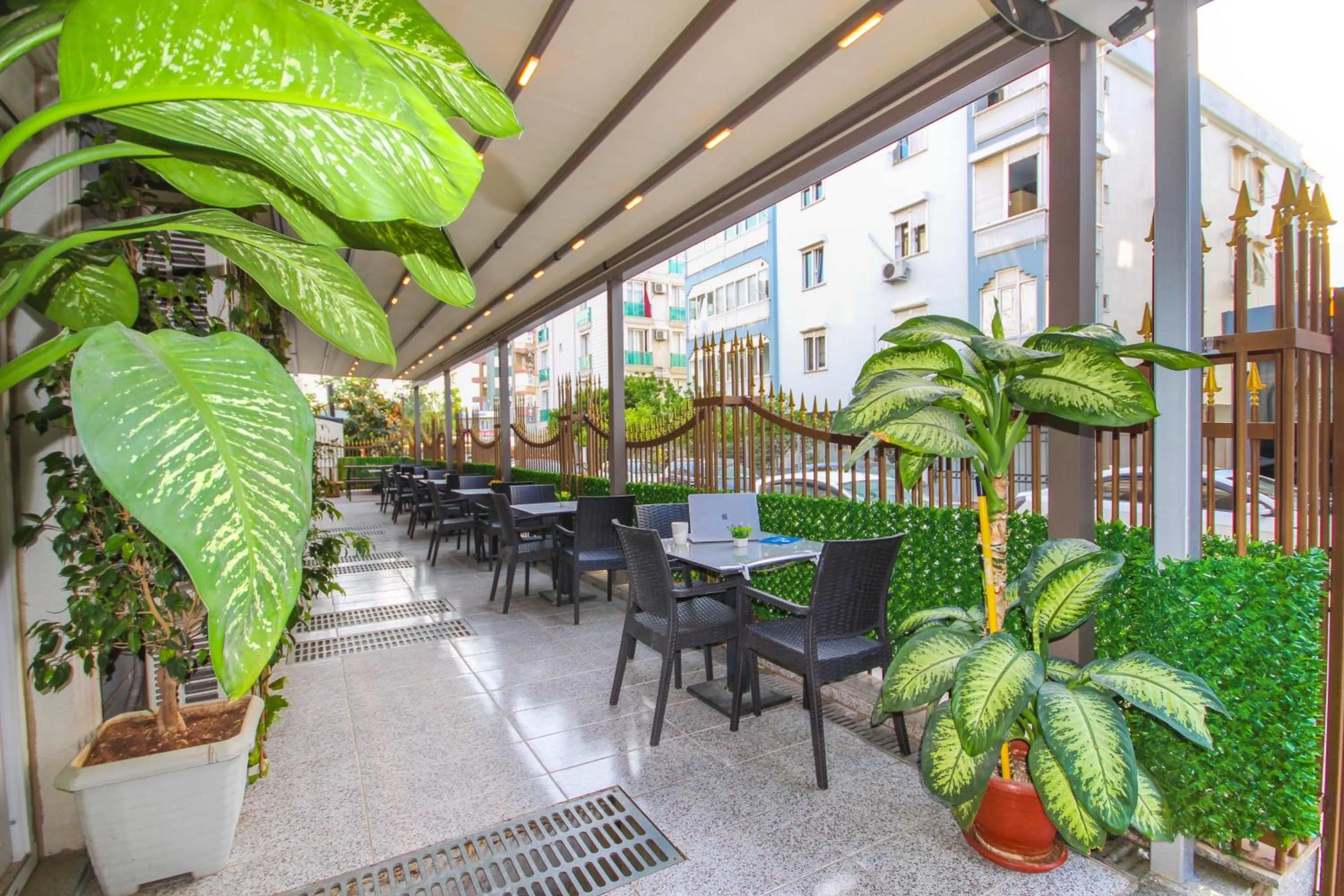 Patio in Antalya Residence Hotel