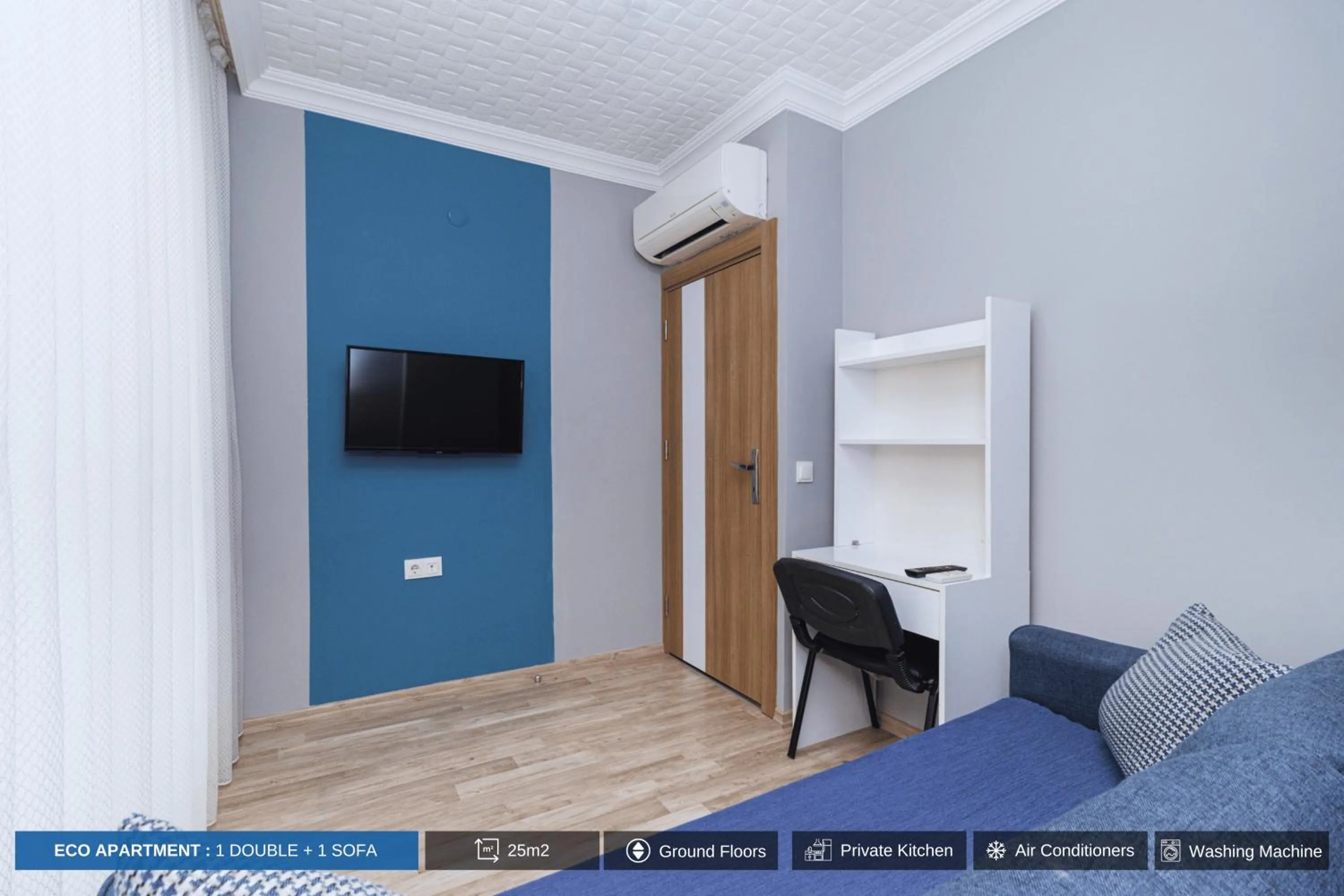 Communal lounge/ TV room in Antalya Residence Hotel