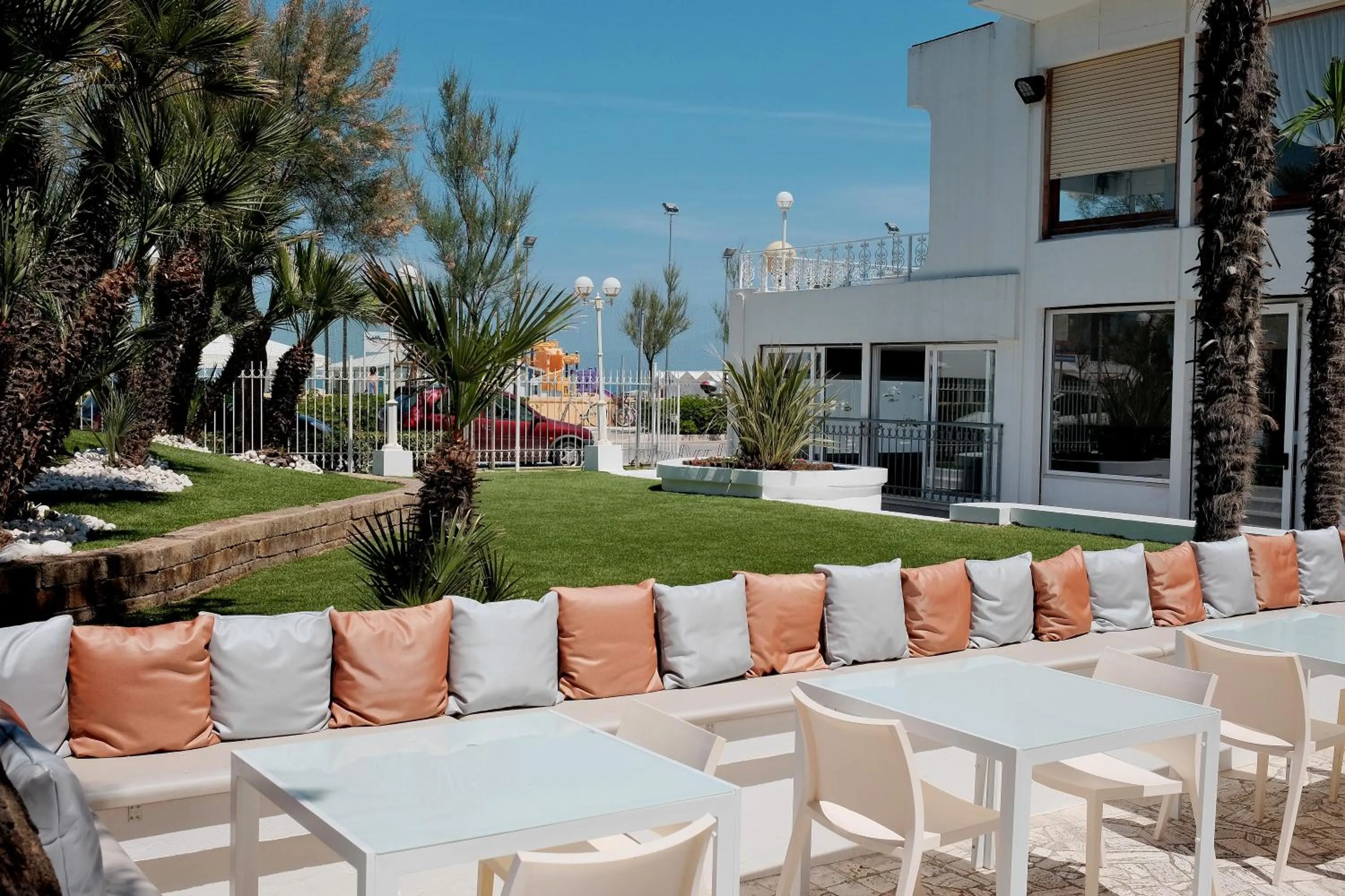 Garden in Hotel Continental