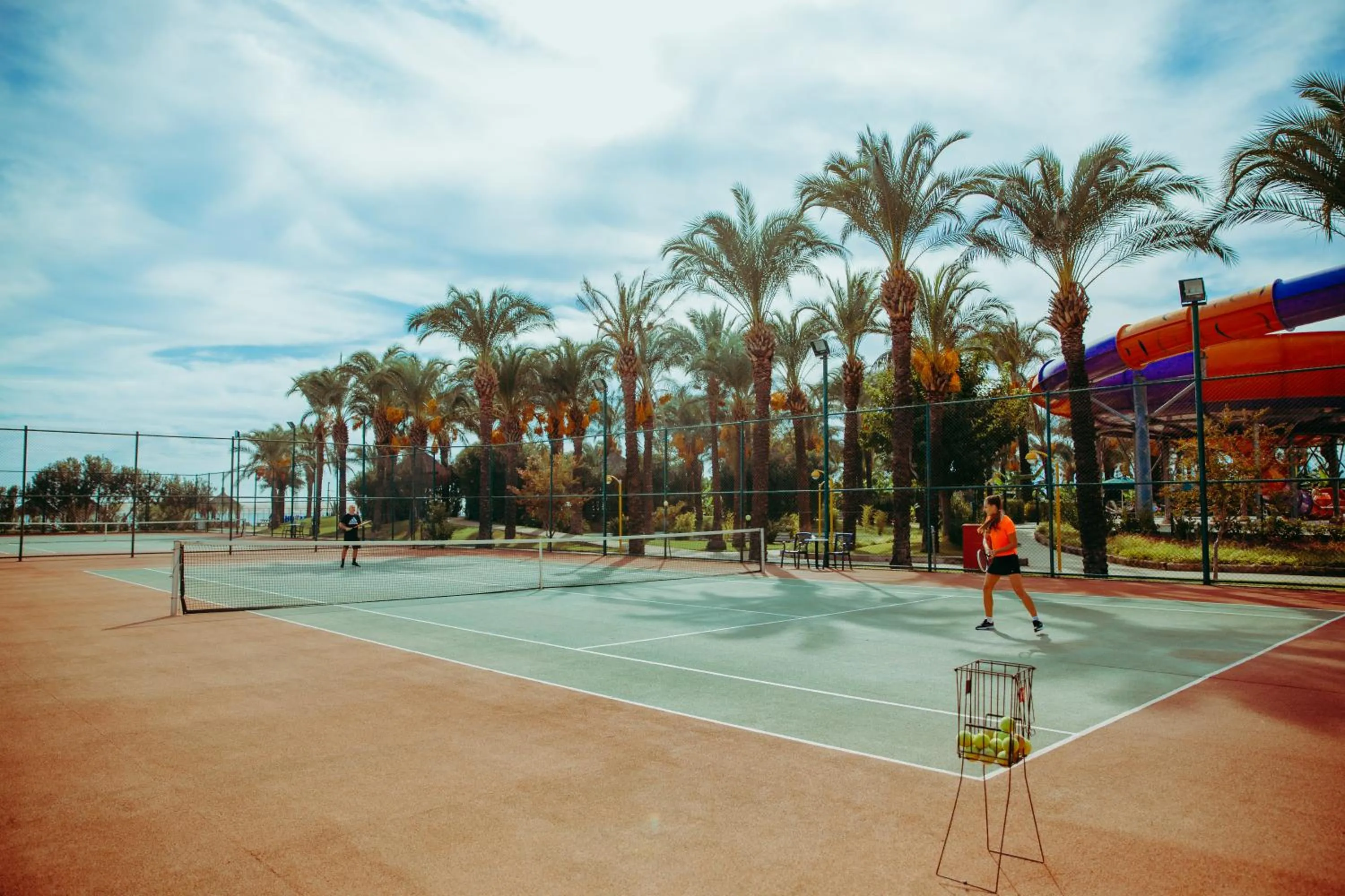 Tennis court in IC Hotels Green Palace - Kids Concept