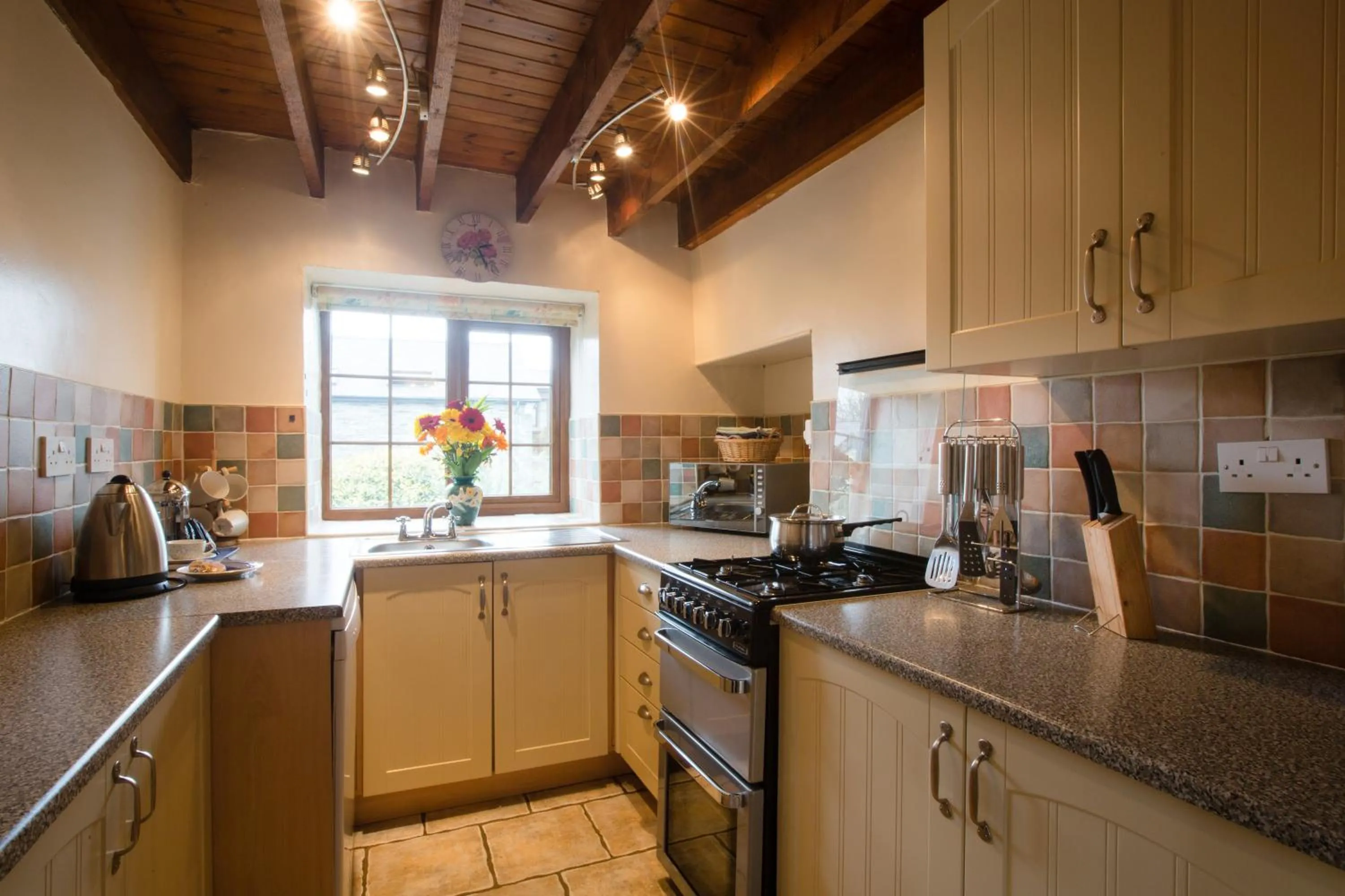 Kitchen or kitchenette in Croft Farm & Celtic Cottages