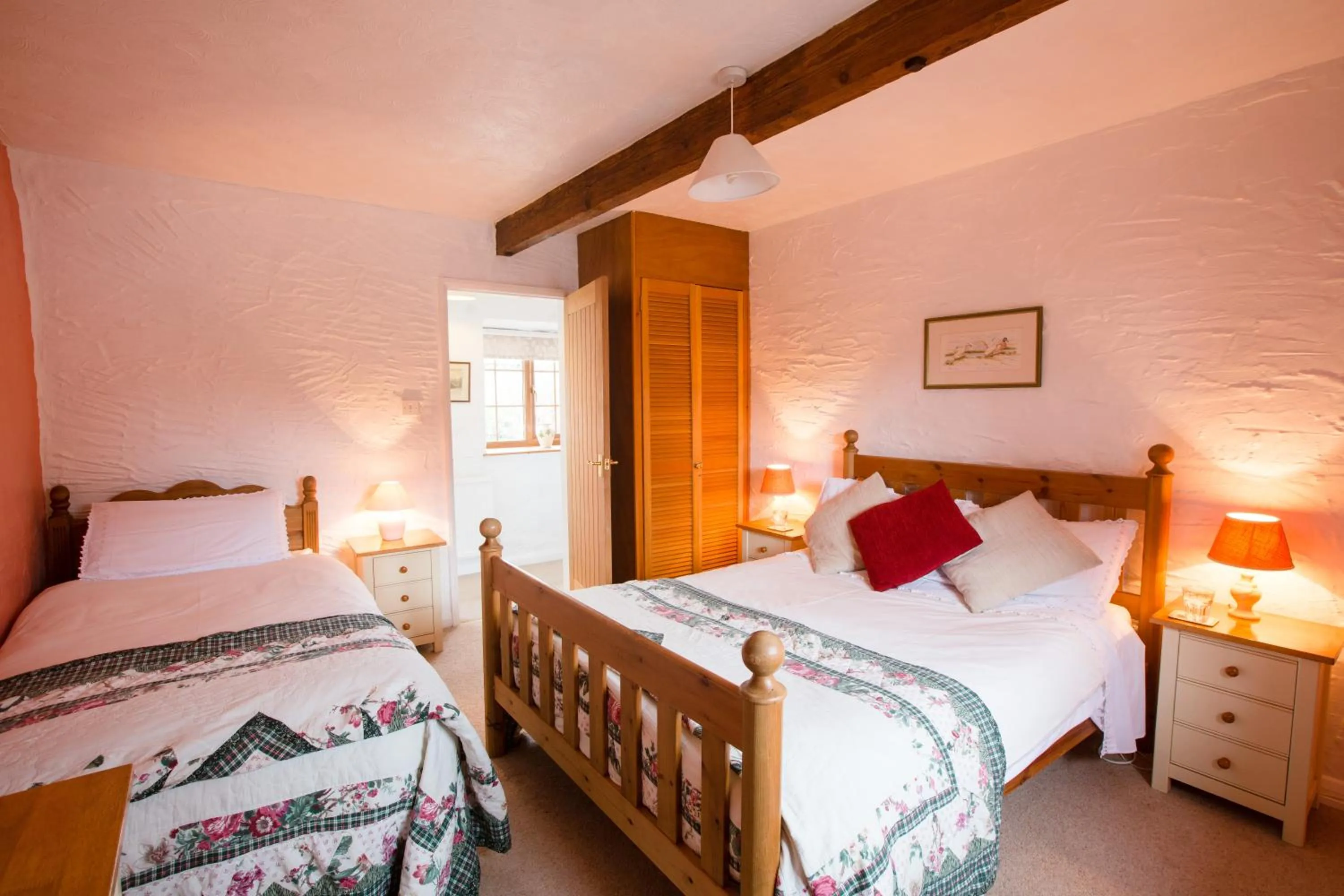 Bedroom, Bed in Croft Farm & Celtic Cottages