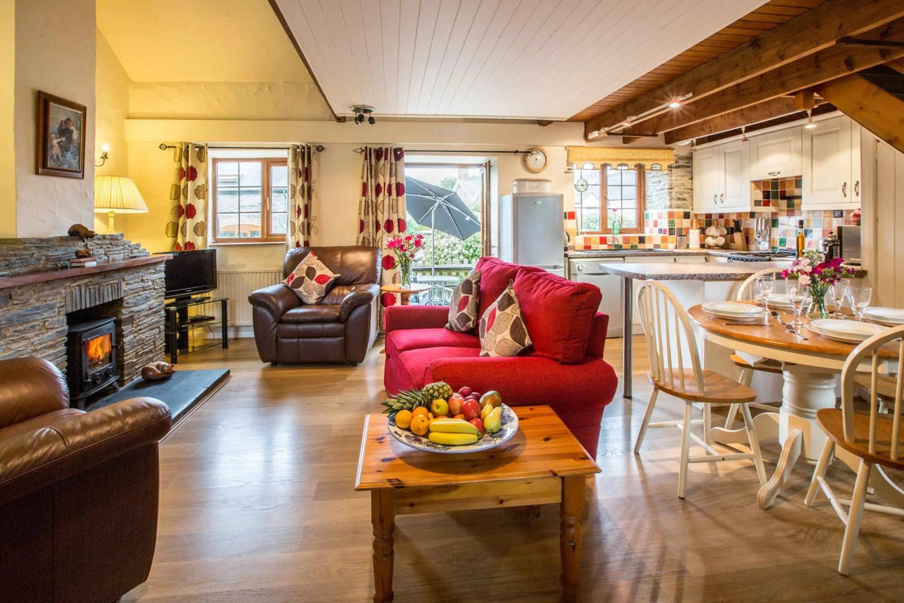 Kitchen or kitchenette in Croft Farm & Celtic Cottages
