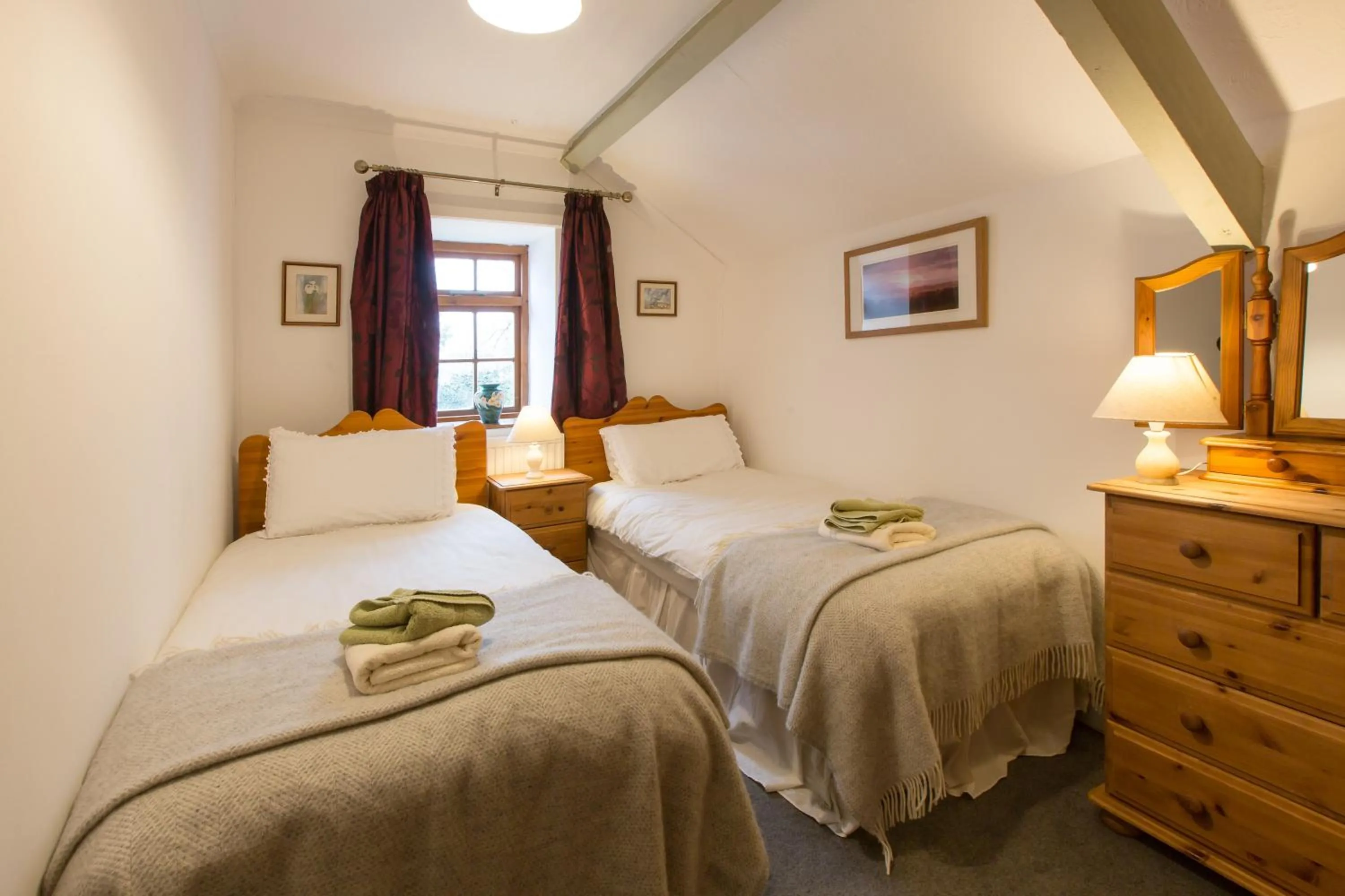 Bedroom, Bed in Croft Farm & Celtic Cottages