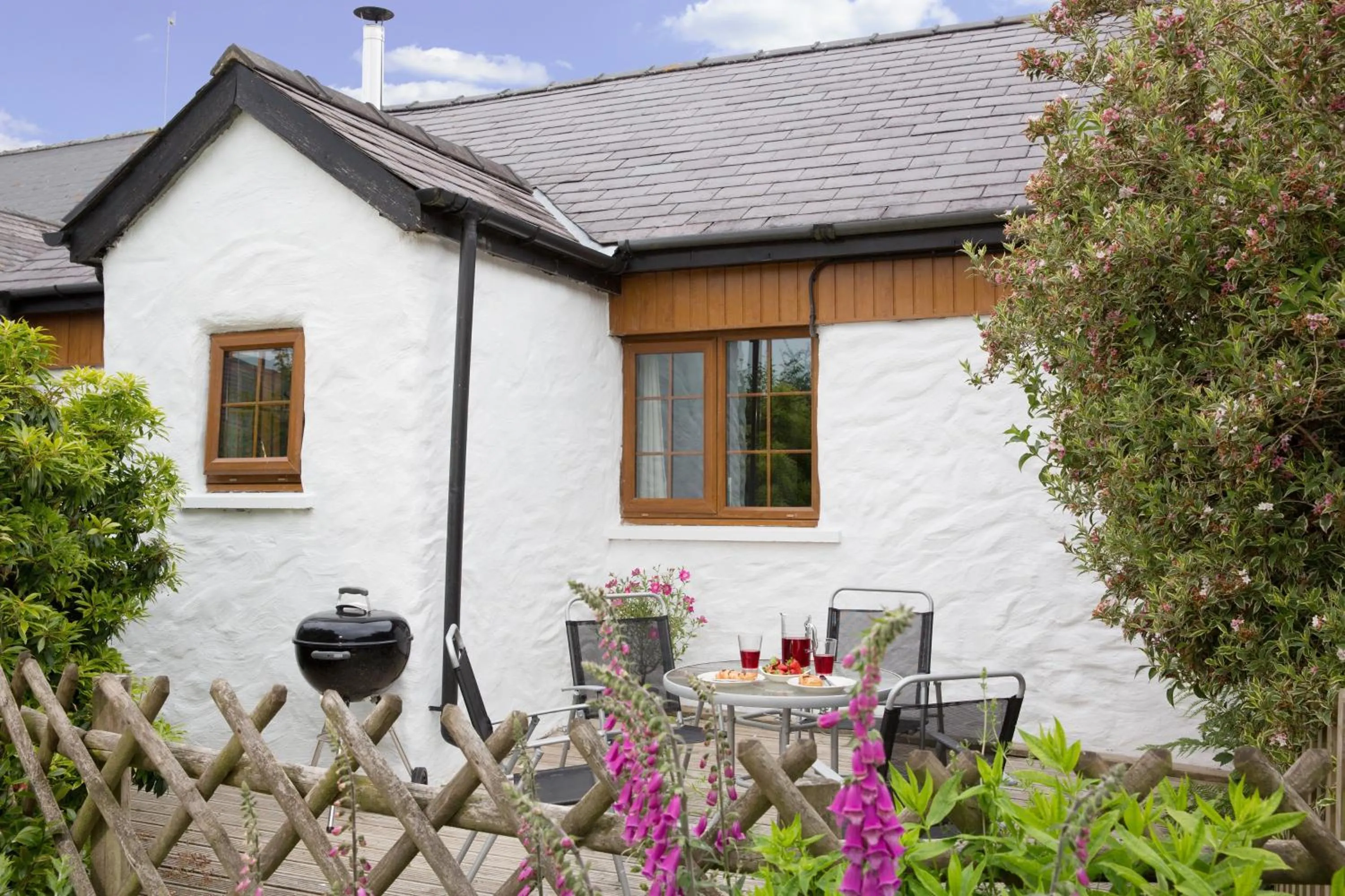Property building in Croft Farm & Celtic Cottages